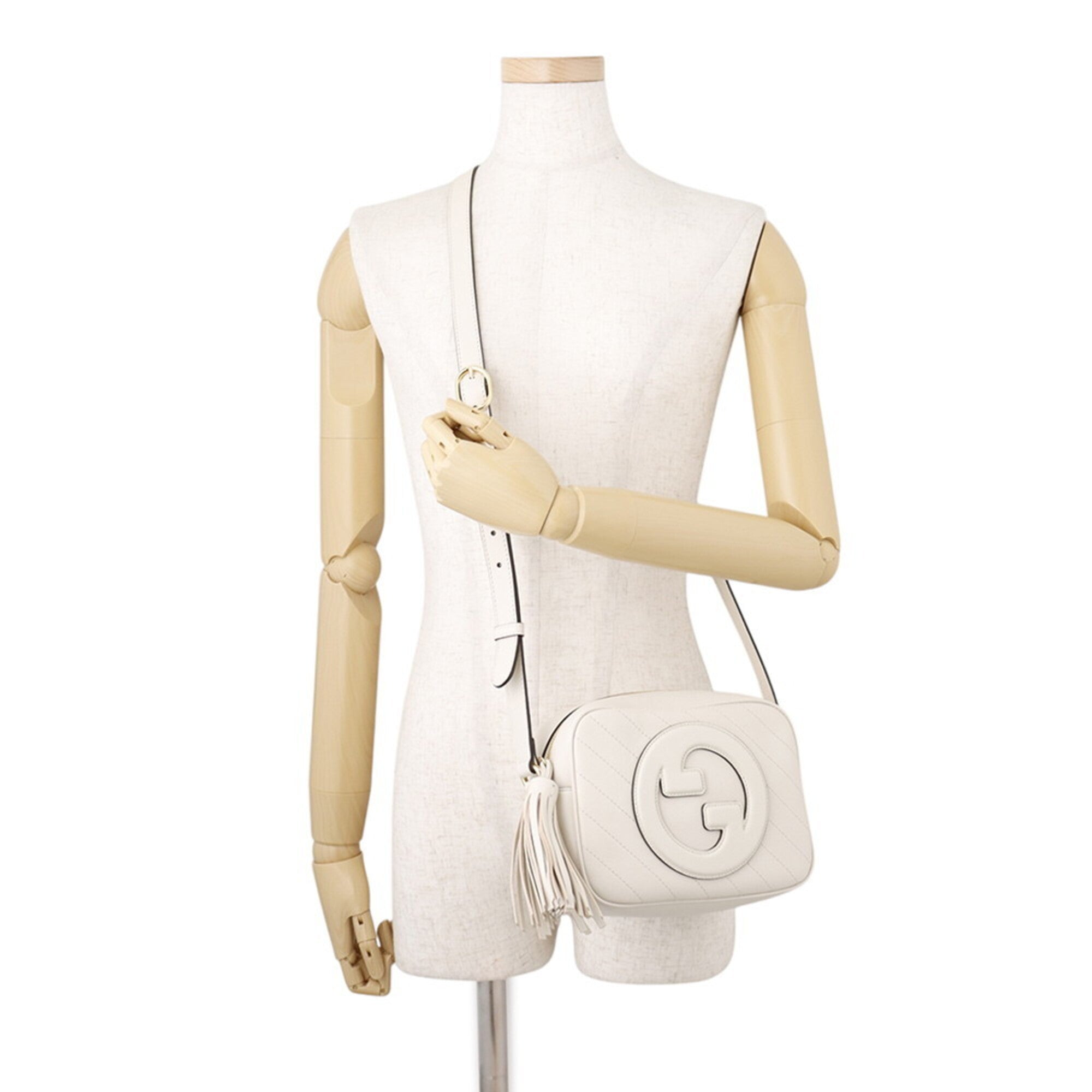 Gucci Ivory Leather Handbag Shoulder Bag (Pre-Owned)