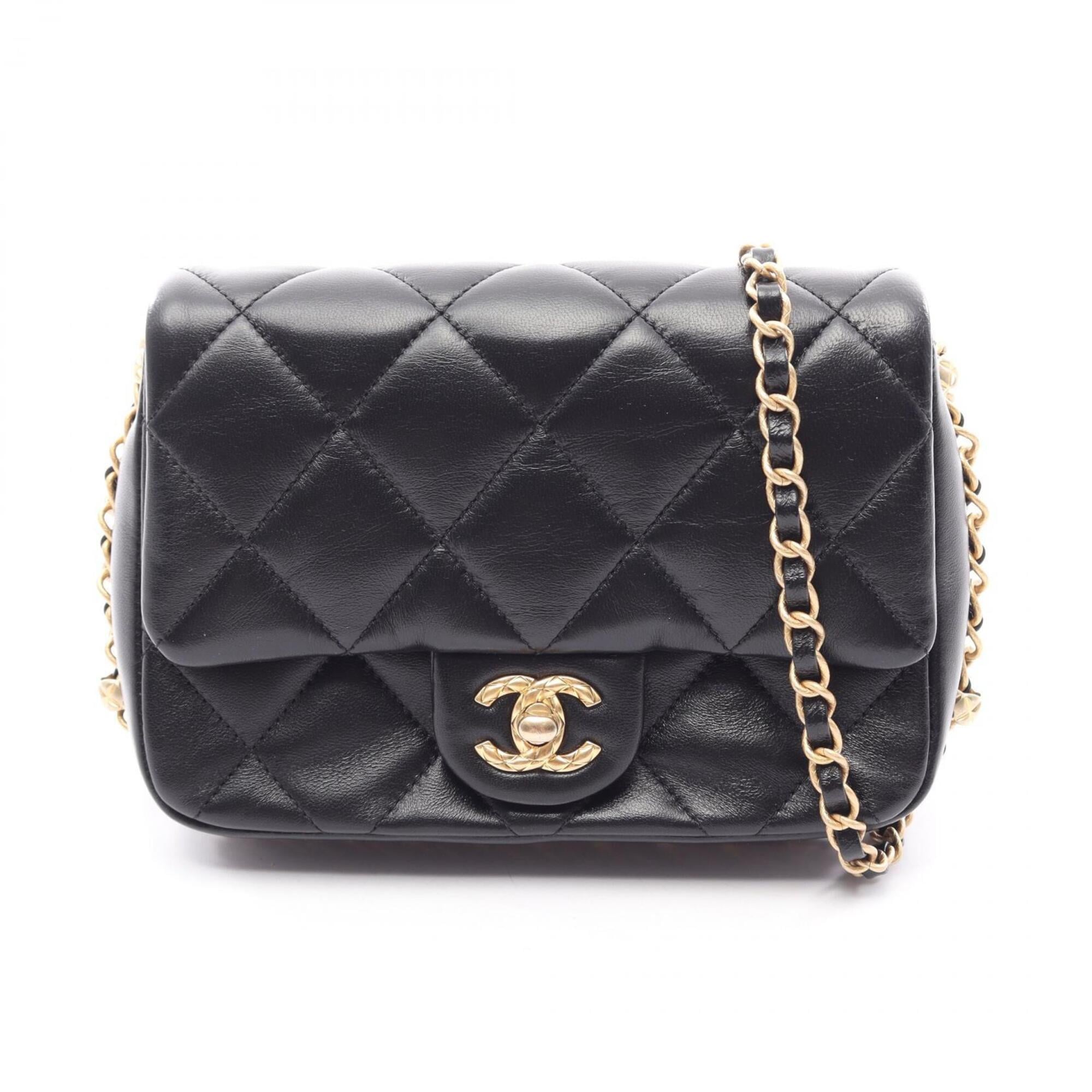 Chanel Black Leather Handbag Shoulder Bag (Pre-Owned)