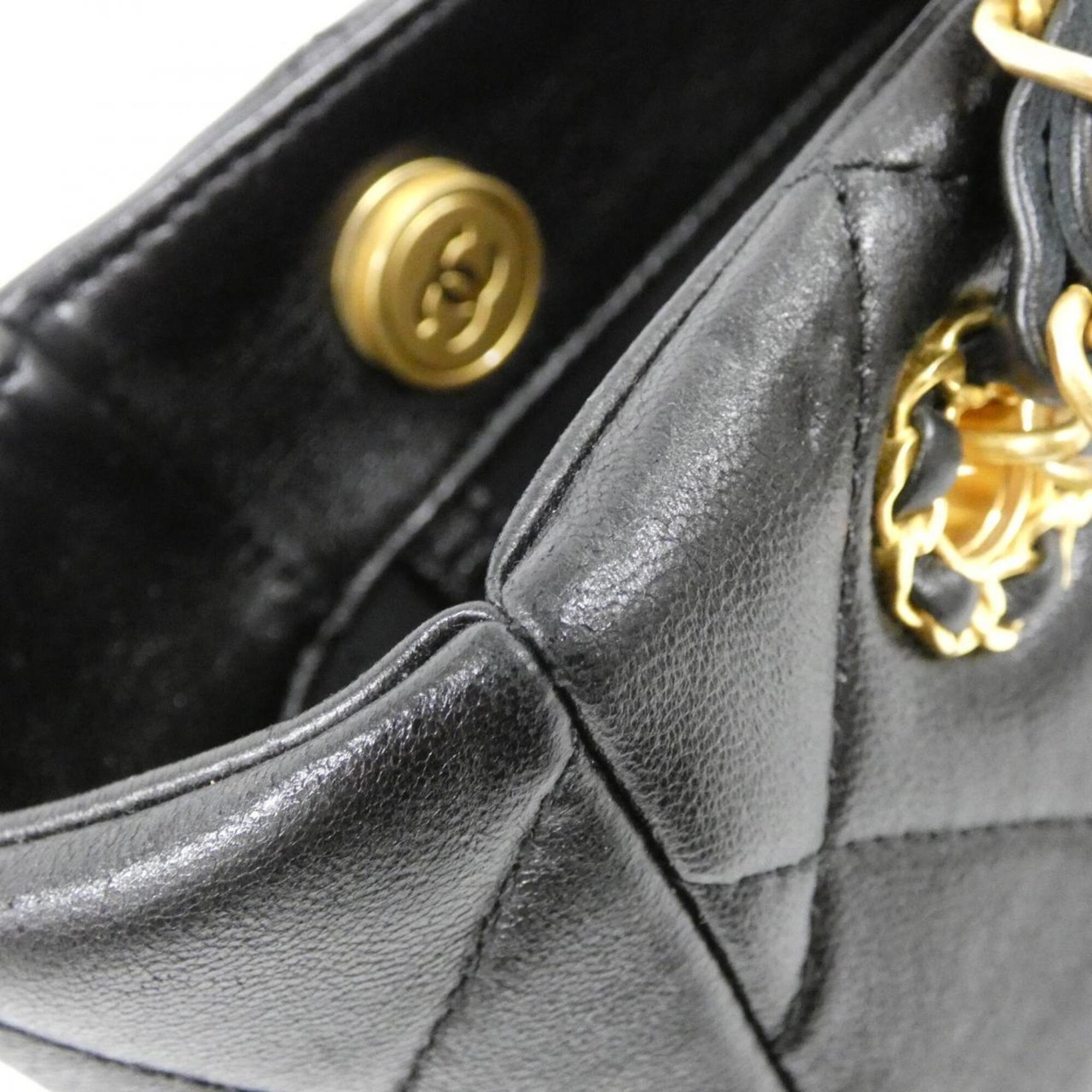 Chanel Black Leather Handbag (Pre-Owned)