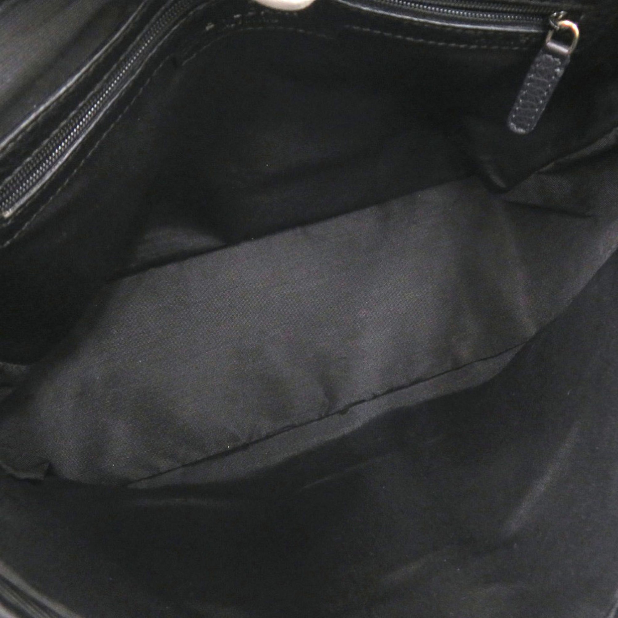 Bvlgari Black Canvas Shoulder Bag (Pre-Owned)