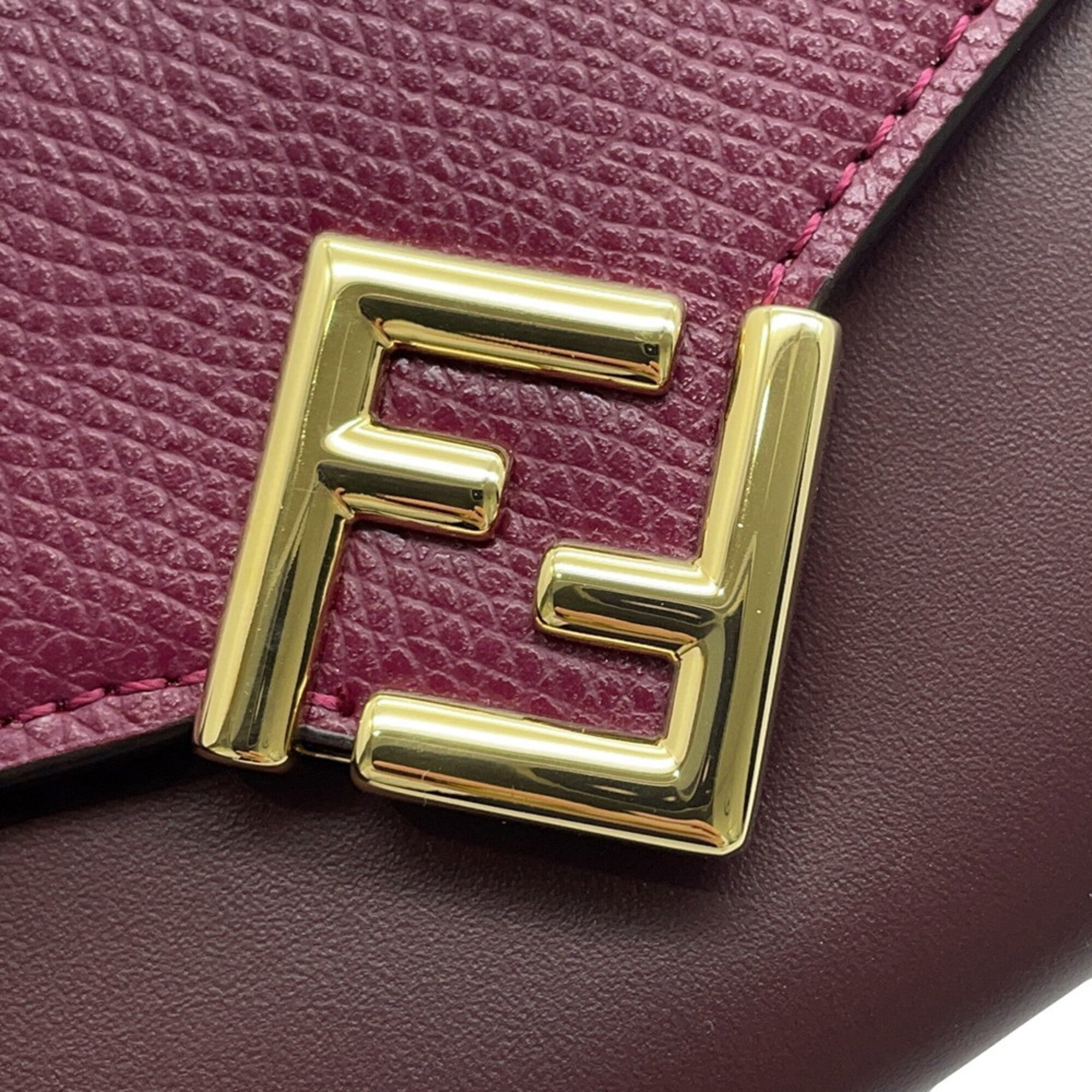 Fendi Bordeaux Purple Leather Chain/Shoulder Wallet (Pre-Owned)