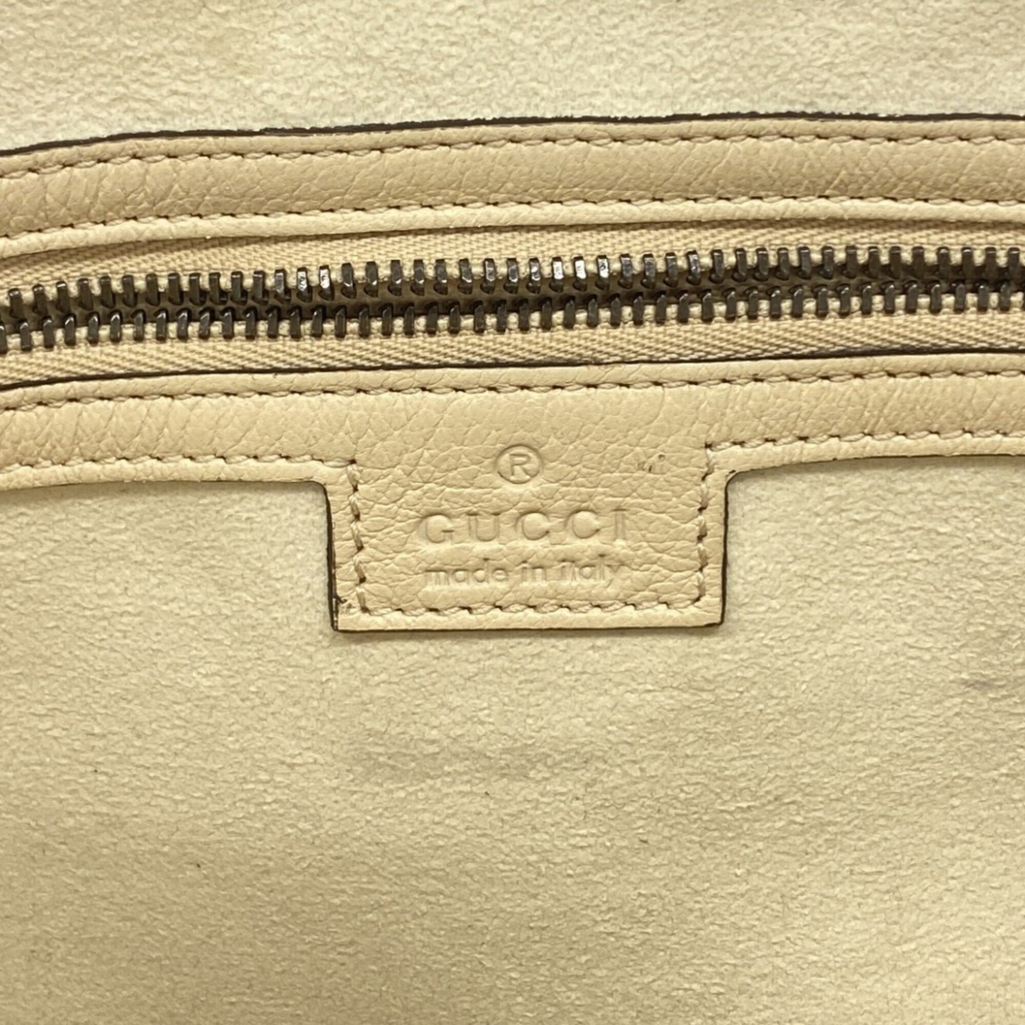 Gucci Beige Leather Shoulder Bag (Pre-Owned)