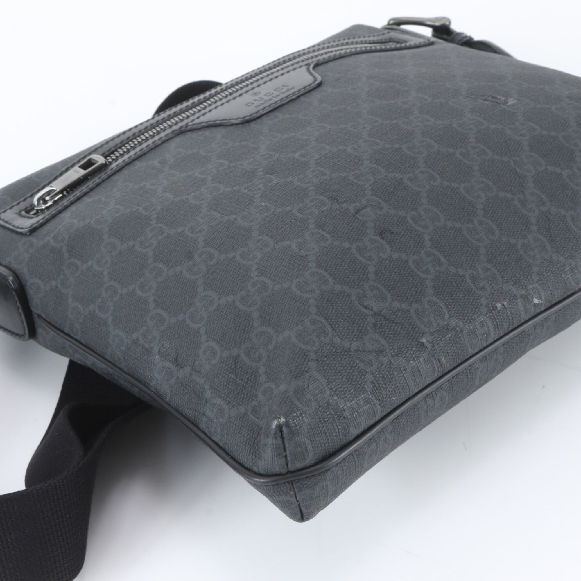 Gucci Black Gray Leather Coated Canvas Messenger Bag Shoulder Bag Tote Bag (Pre-Owned)