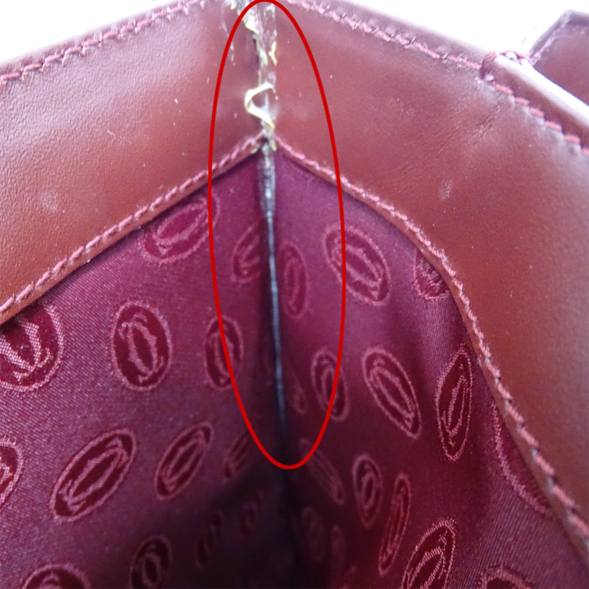 Cartier Must Bordeaux Leather Handbag Shoulder Bag (Pre-Owned)