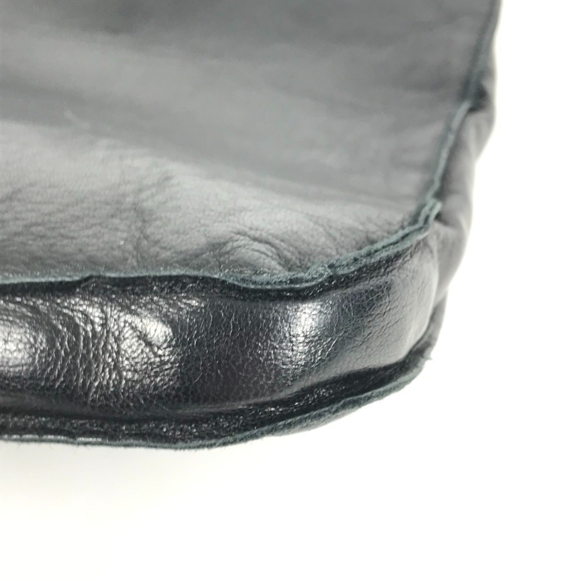 Hermes Toudou Black Leather Pochette Shoulder Bag (Pre-Owned)