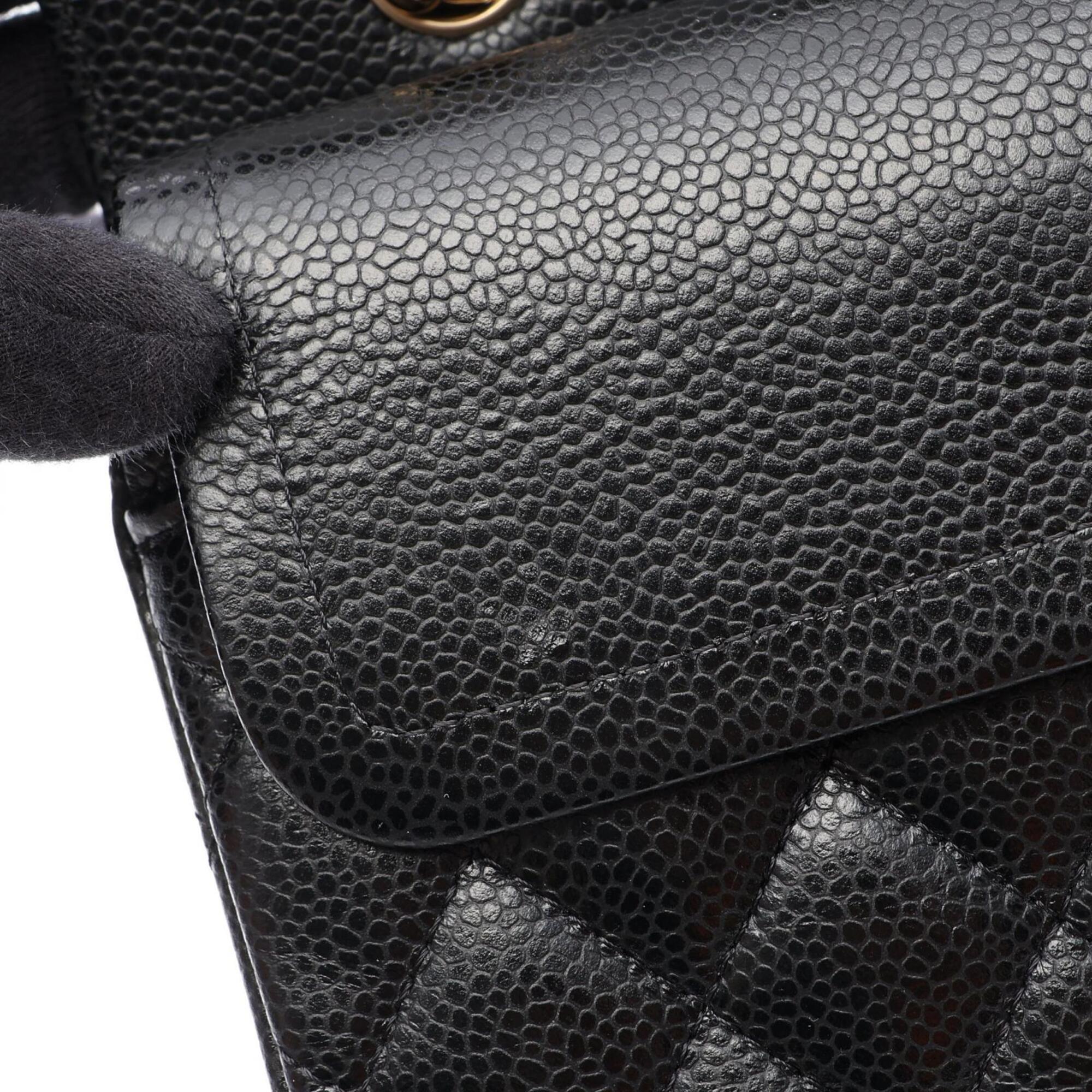 Chanel Black Grained Calfskin Handbag Shoulder Bag (Pre-Owned)