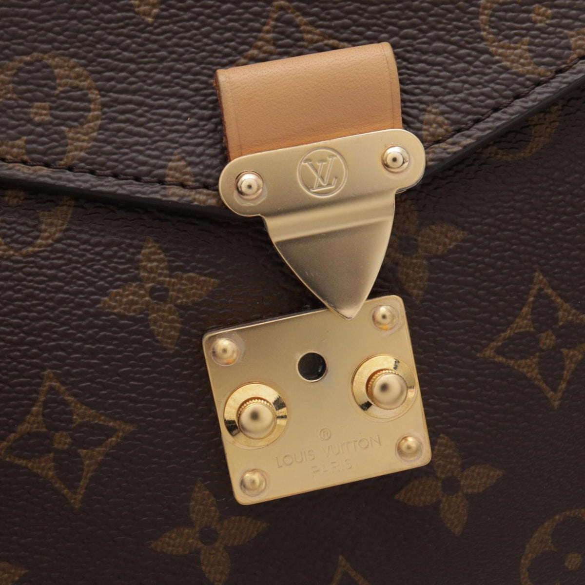 Louis Vuitton Brown Coated Canvas Pvc Leather Handbag Pochette (Pre-Owned)