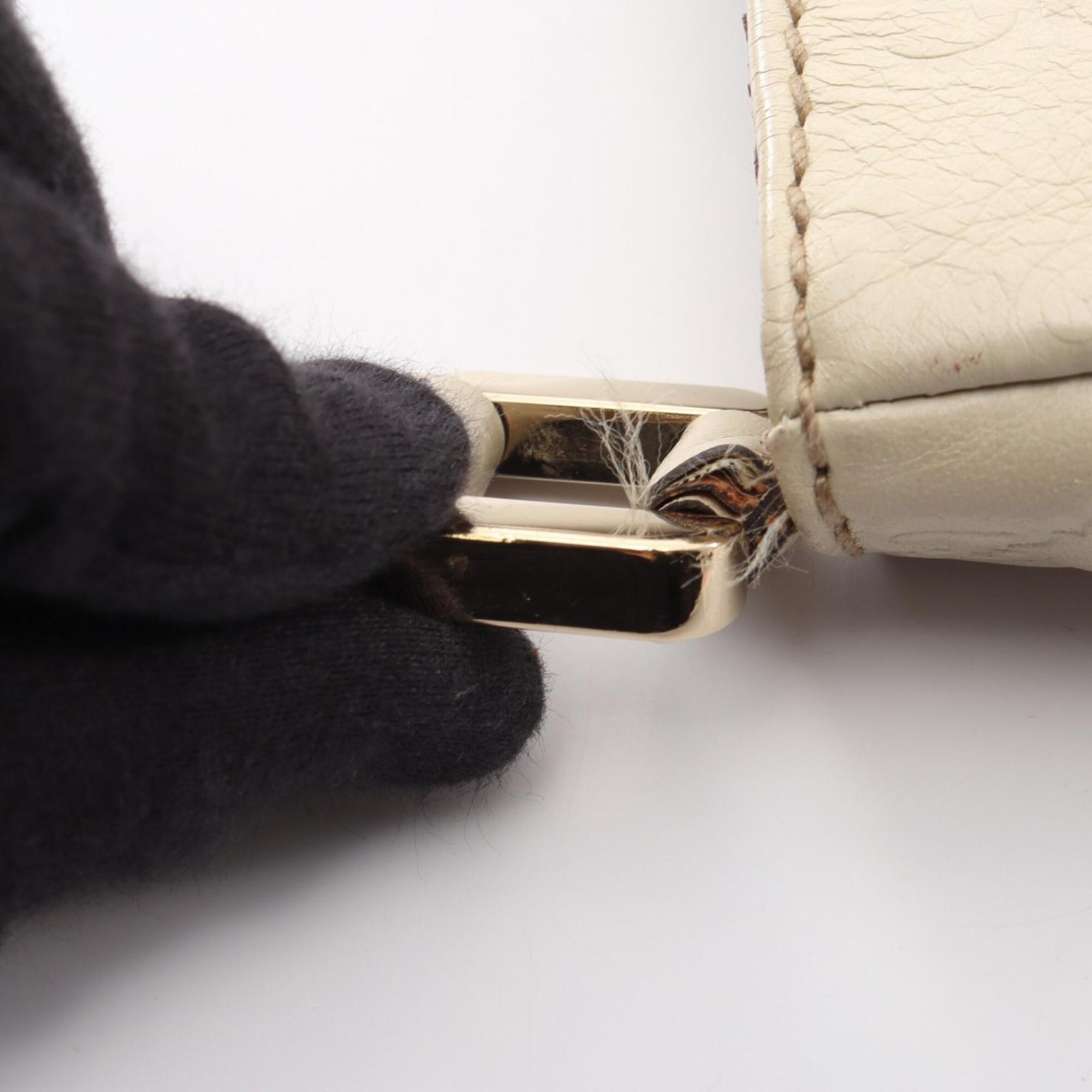 Gucci Ivory Leather Handbag Shoulder Bag (Pre-Owned)