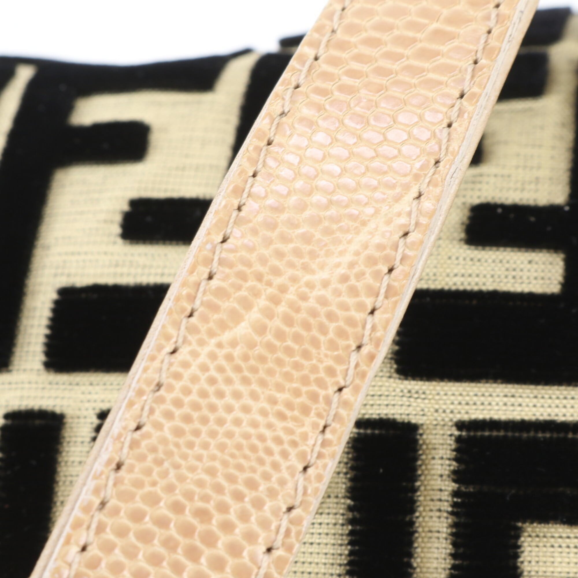 Fendi Zucca Beige Black Zucca Handbag Shoulder Bag (Pre-Owned)