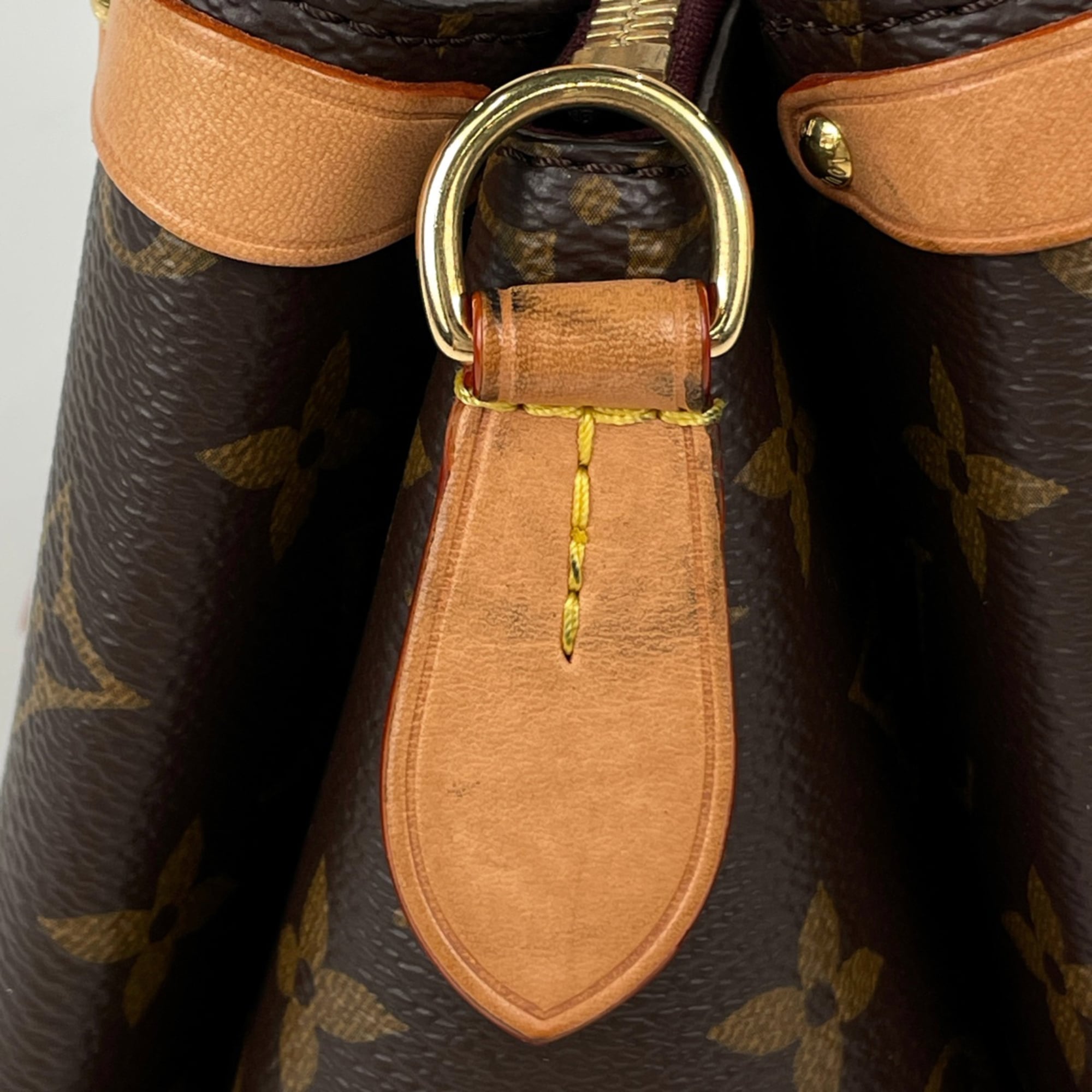 Louis Vuitton Brown Monogram Handbag (Pre-Owned)