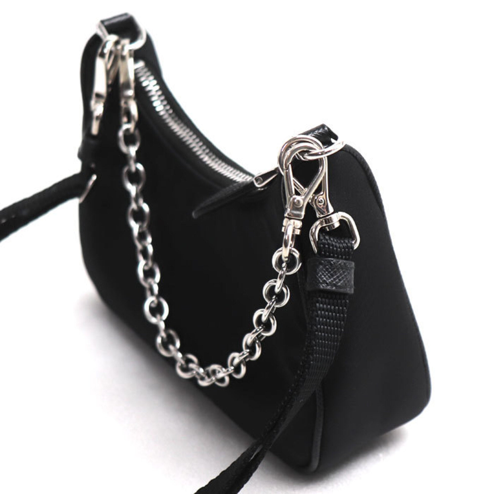 Prada Black Nylon Shoulder Bag (Pre-Owned)