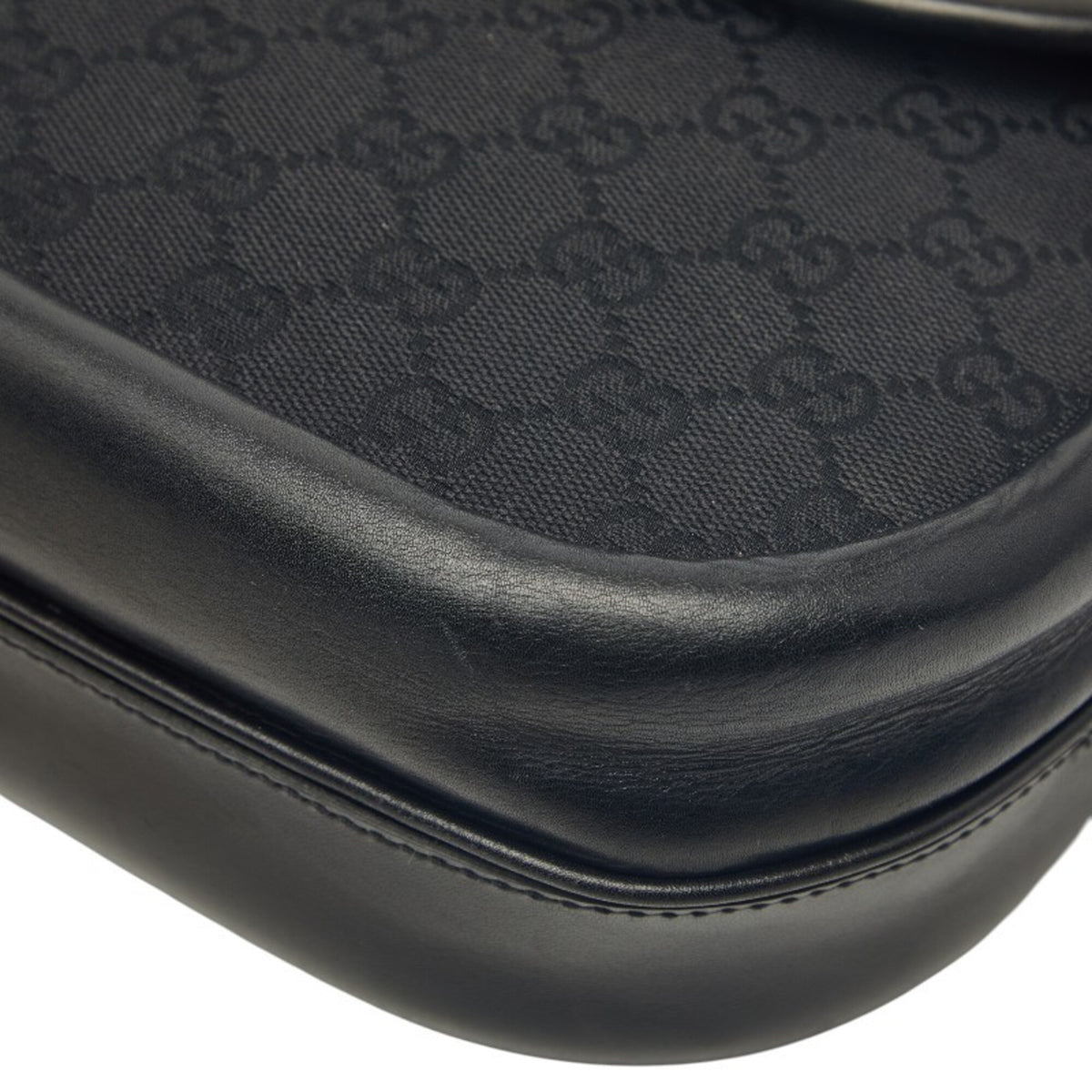 Gucci Black Canvas Leather Handbag (Pre-Owned)