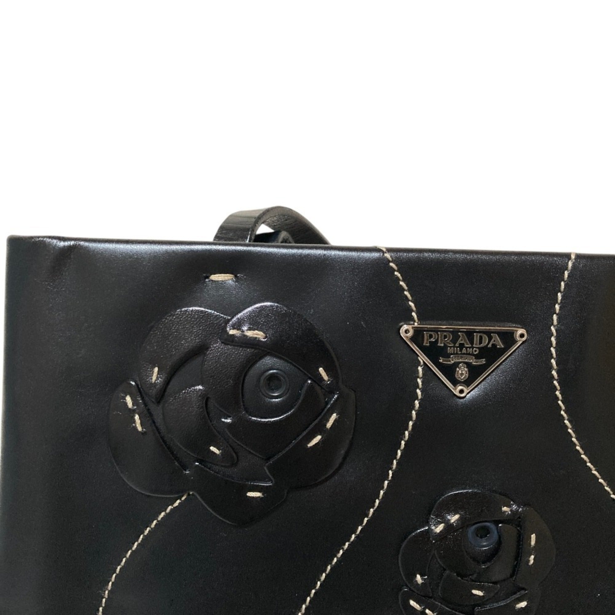 Prada Black Handbag (Pre-Owned)
