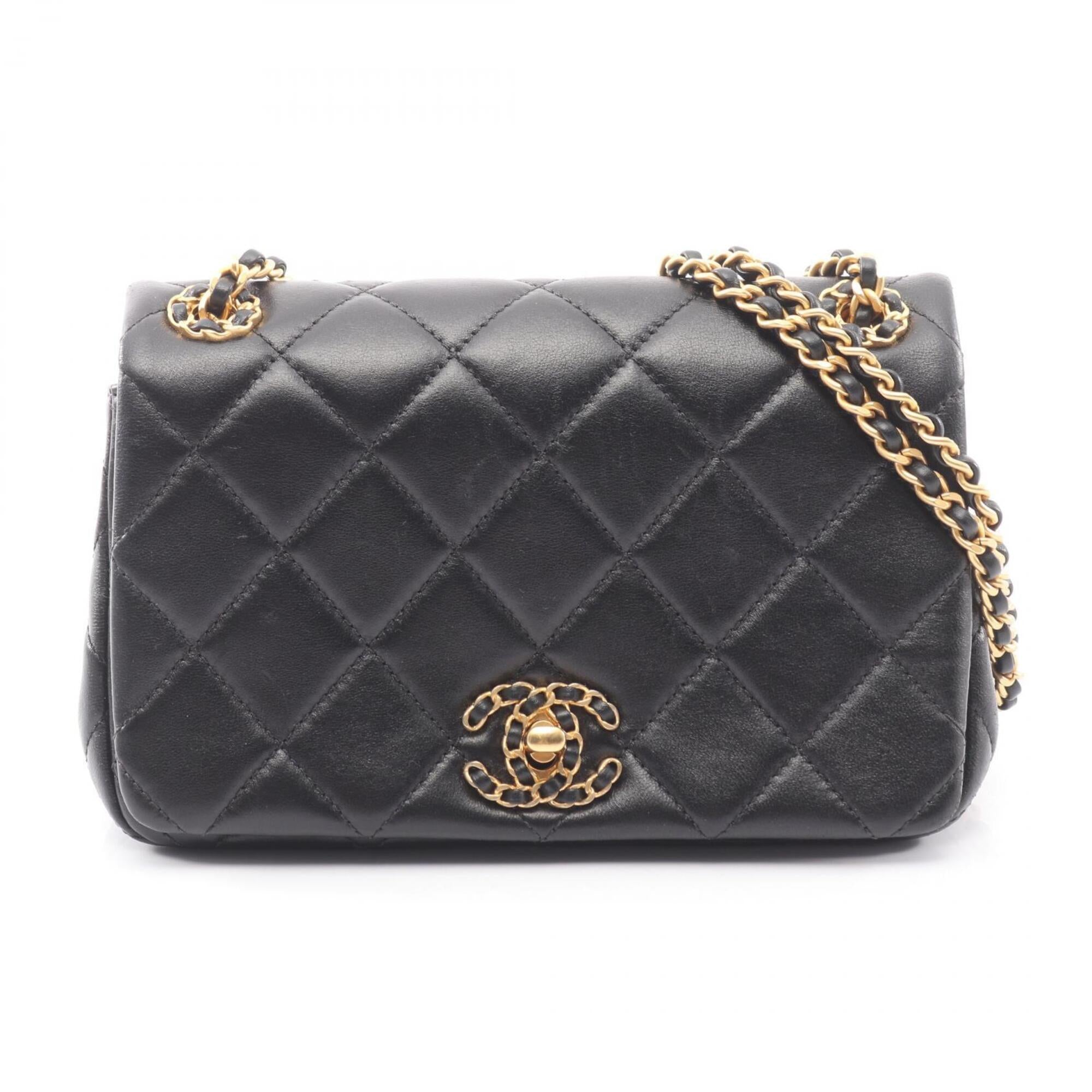 Chanel Black Leather Handbag Shoulder Bag (Pre-Owned)