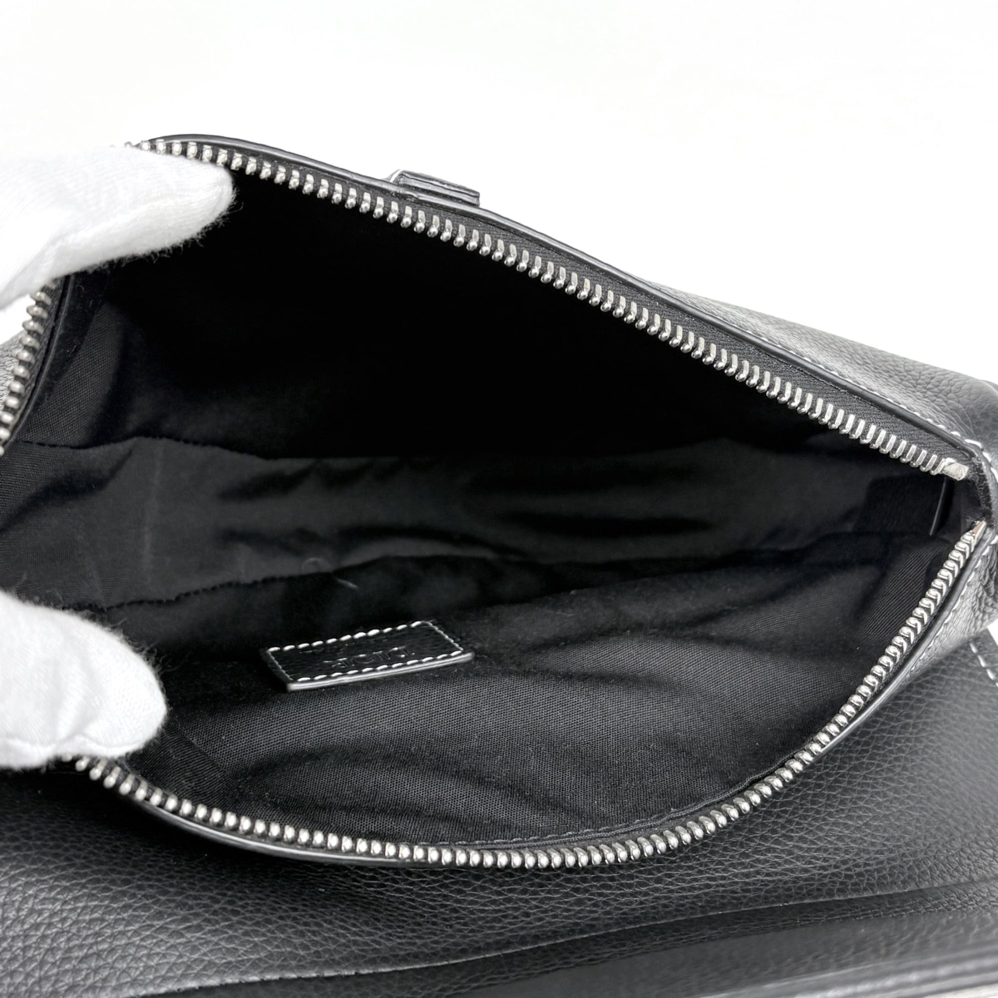 Christian Dior Black Leather Saddle Bag Sling Bag (Pre-Owned)
