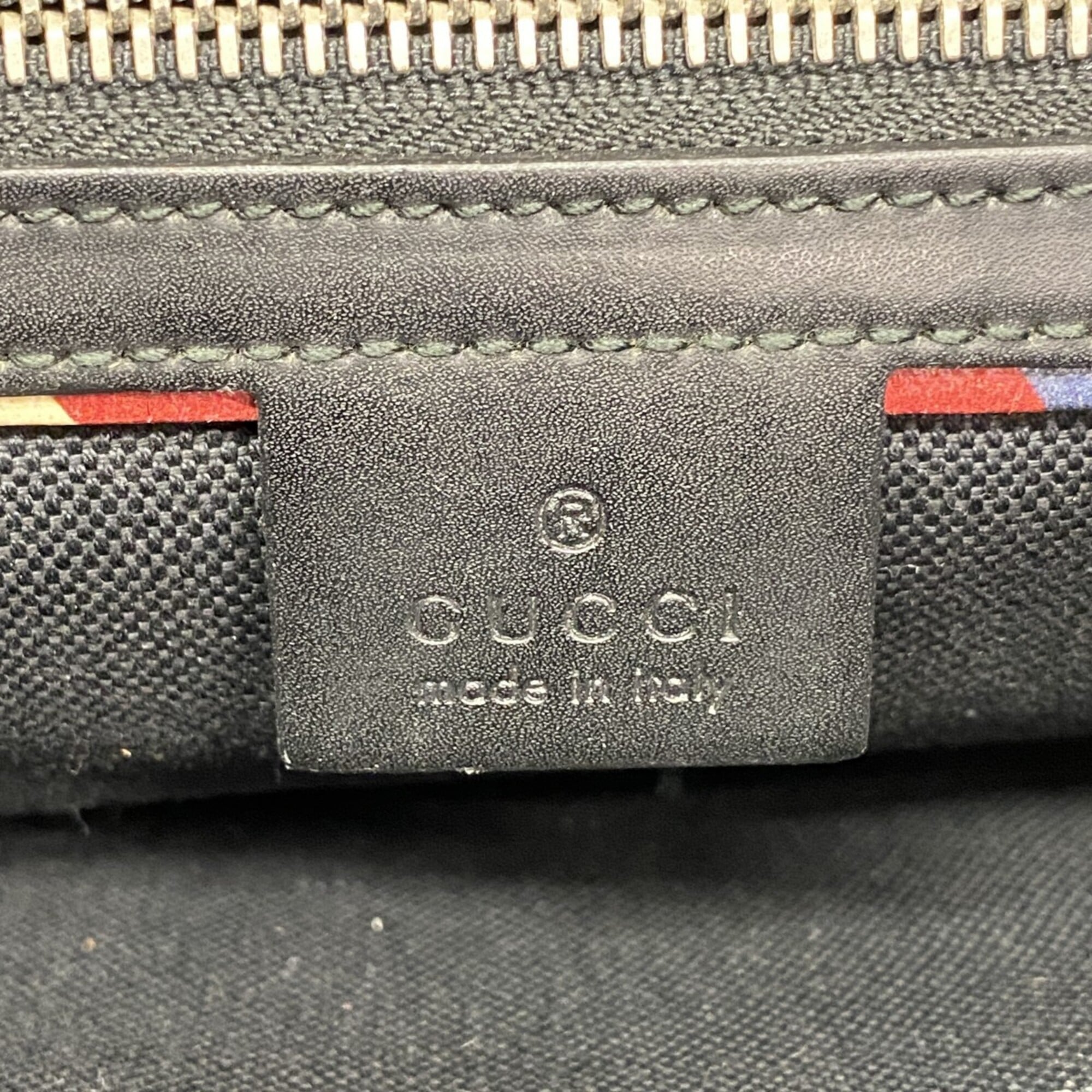 Gucci Black Pvc Shoulder Bag (Pre-Owned)
