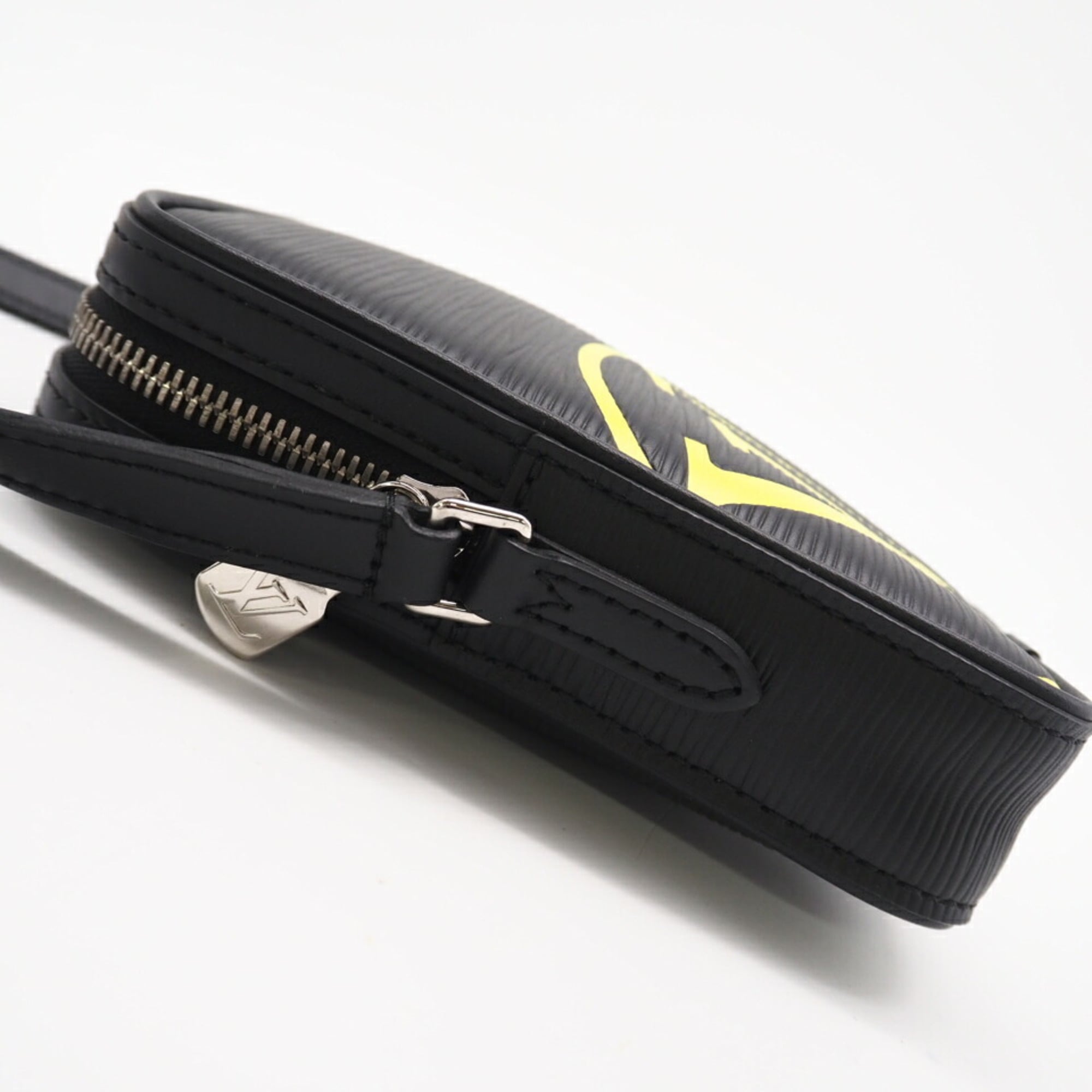 Louis Vuitton Black Yellow Leather Shoulder Bag (Pre-Owned)