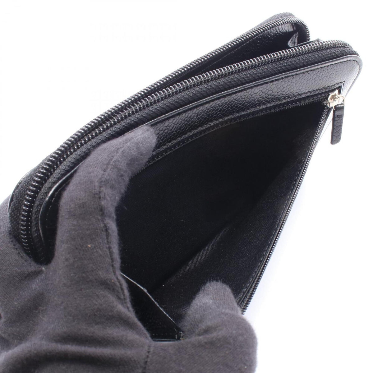 Chanel Black Grained Calfskin Long Wallet (Bi-Fold) (Pre-Owned)