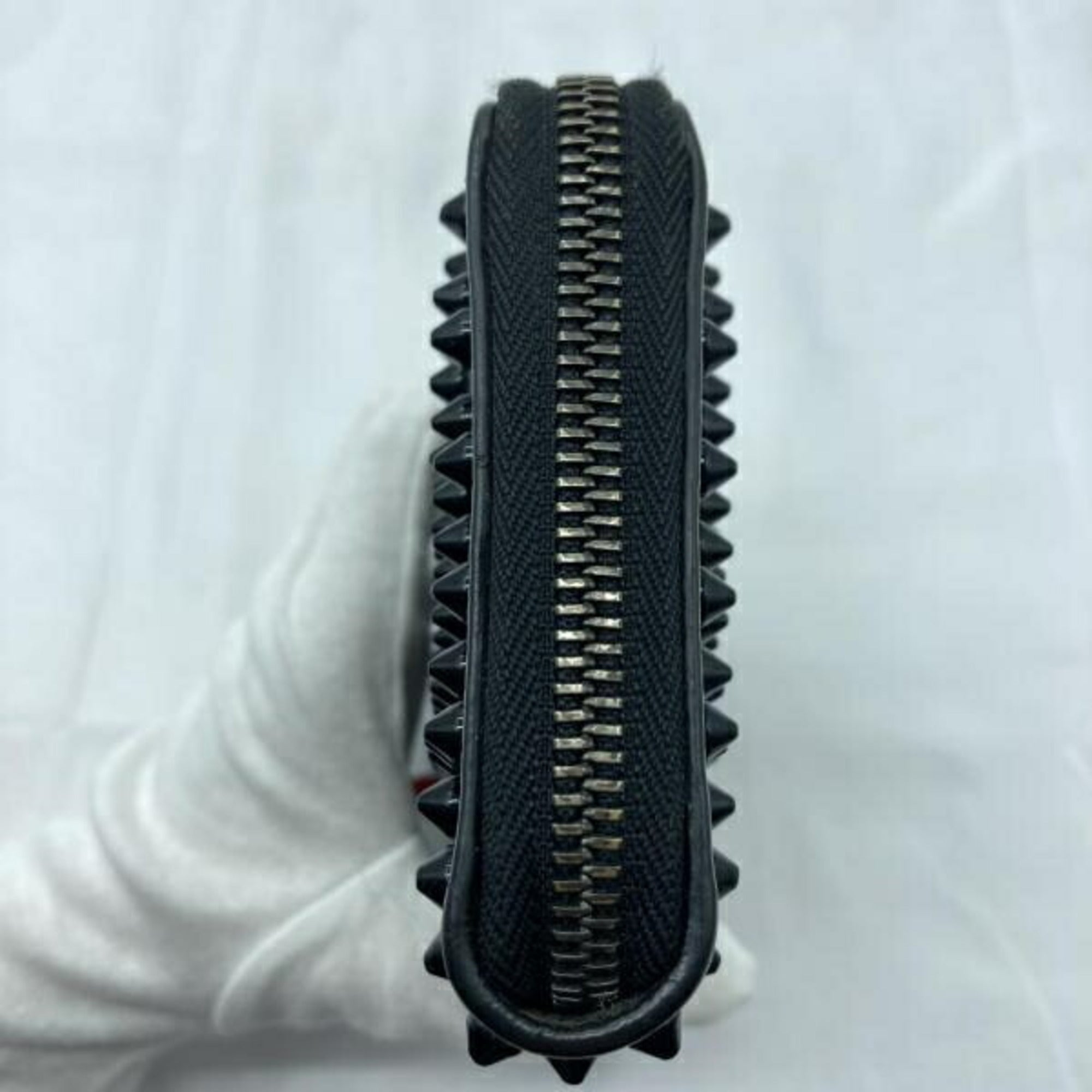 Christian Louboutin Black Long Wallet (Bi-Fold) (Pre-Owned)