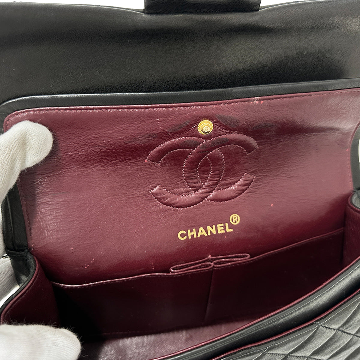 Chanel Black Handbag Shoulder Bag (Pre-Owned)