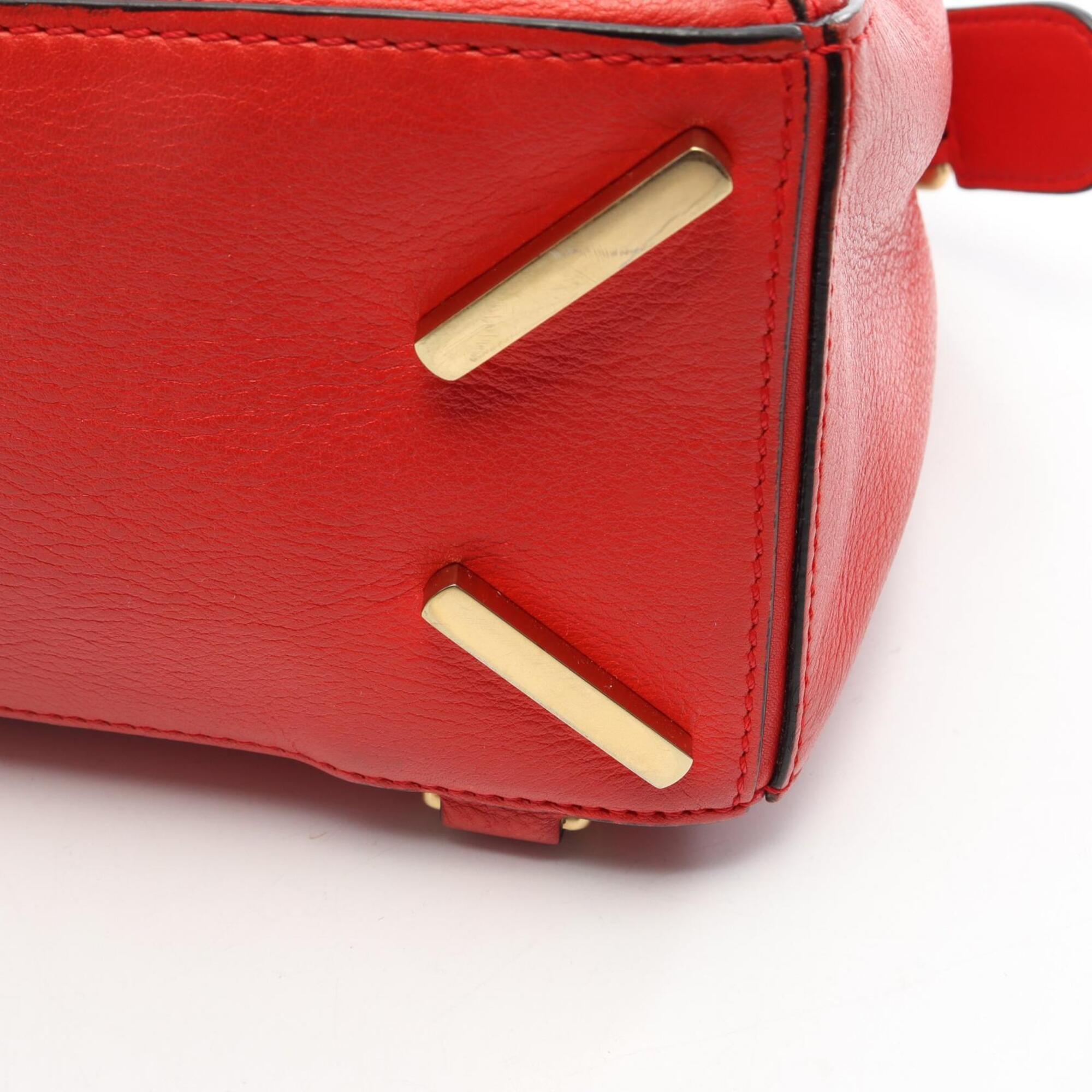 Loewe Red Color Leather Handbag (Pre-Owned)