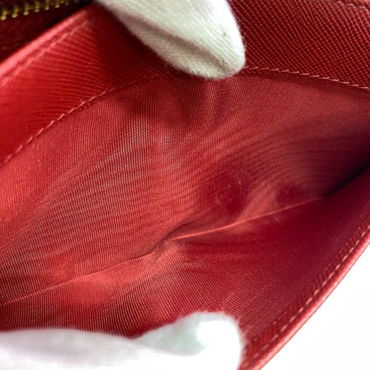 Prada Saffiano Red Color Leather Wallet (Bi-Fold) (Pre-Owned)