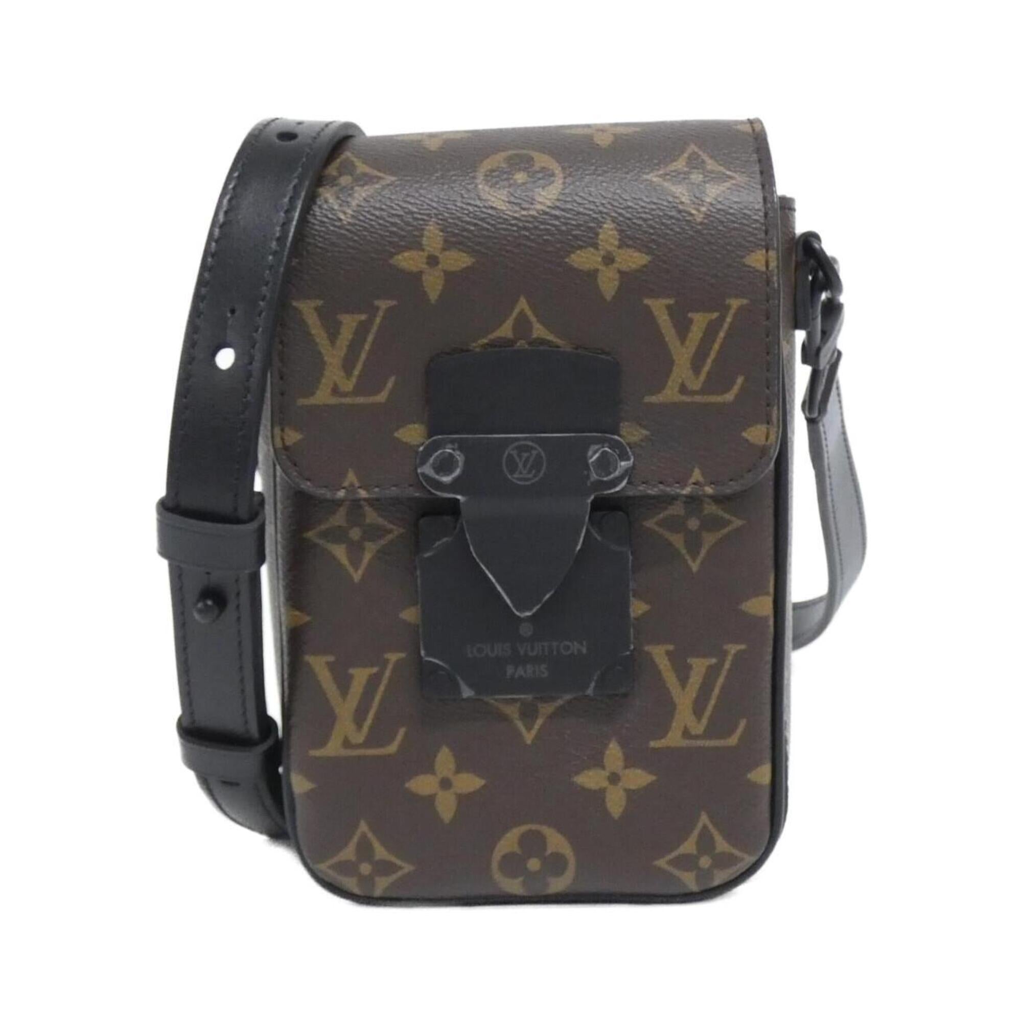 Louis Vuitton Brown Coated Canvas Shoulder Bag (Pre-Owned)