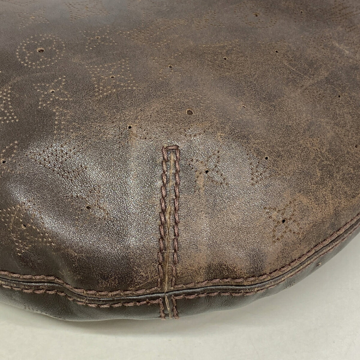 Louis Vuitton Dark Brown Shoulder Bag (Pre-Owned)