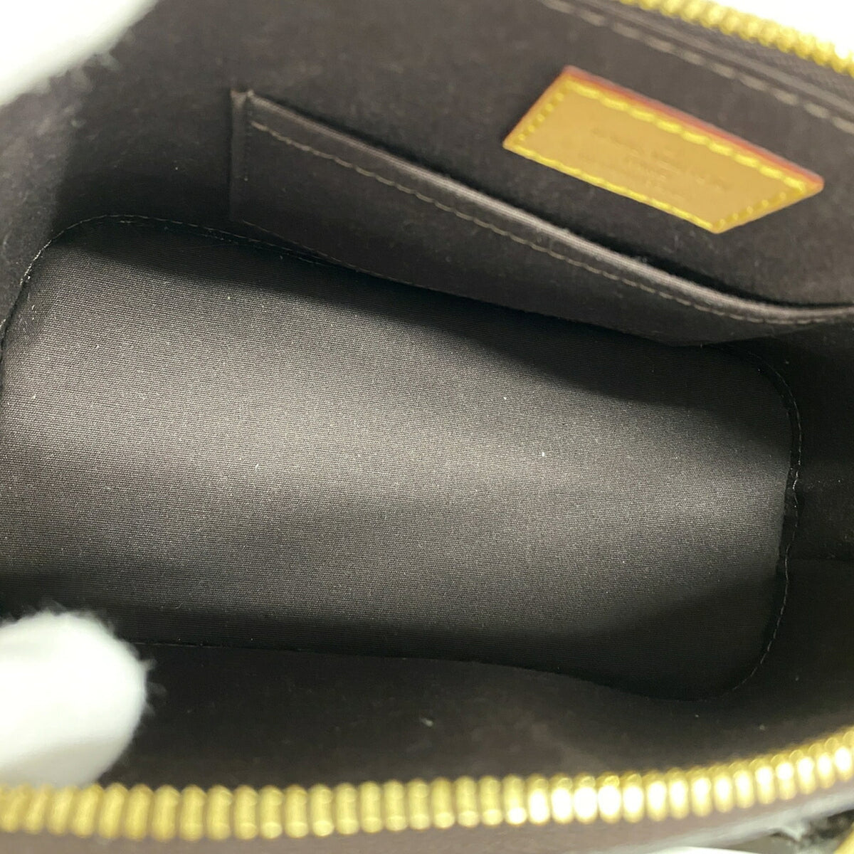 Louis Vuitton Amarante Handbag (Pre-Owned)