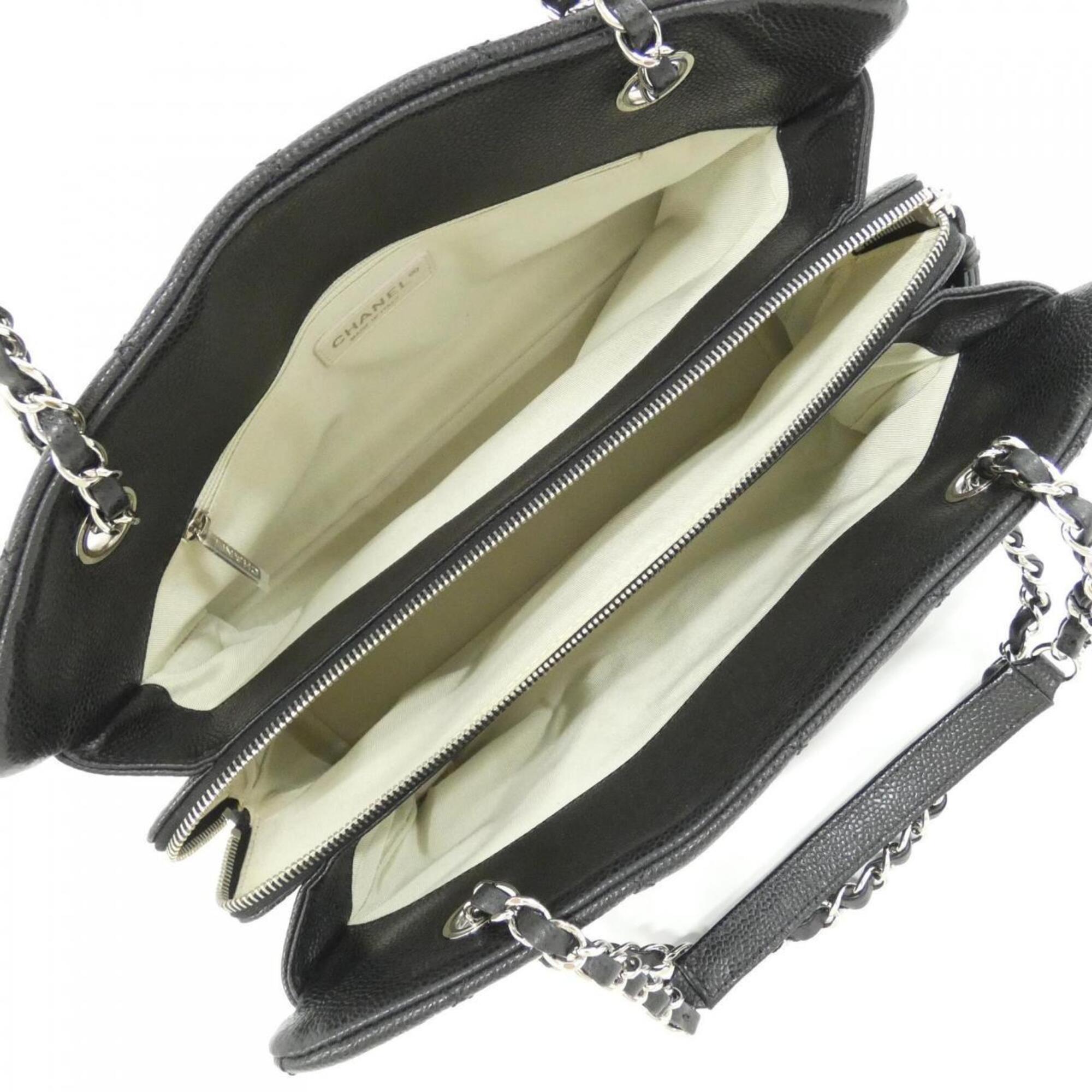 Chanel Black Grained Calfskin Shoulder Bag (Pre-Owned)