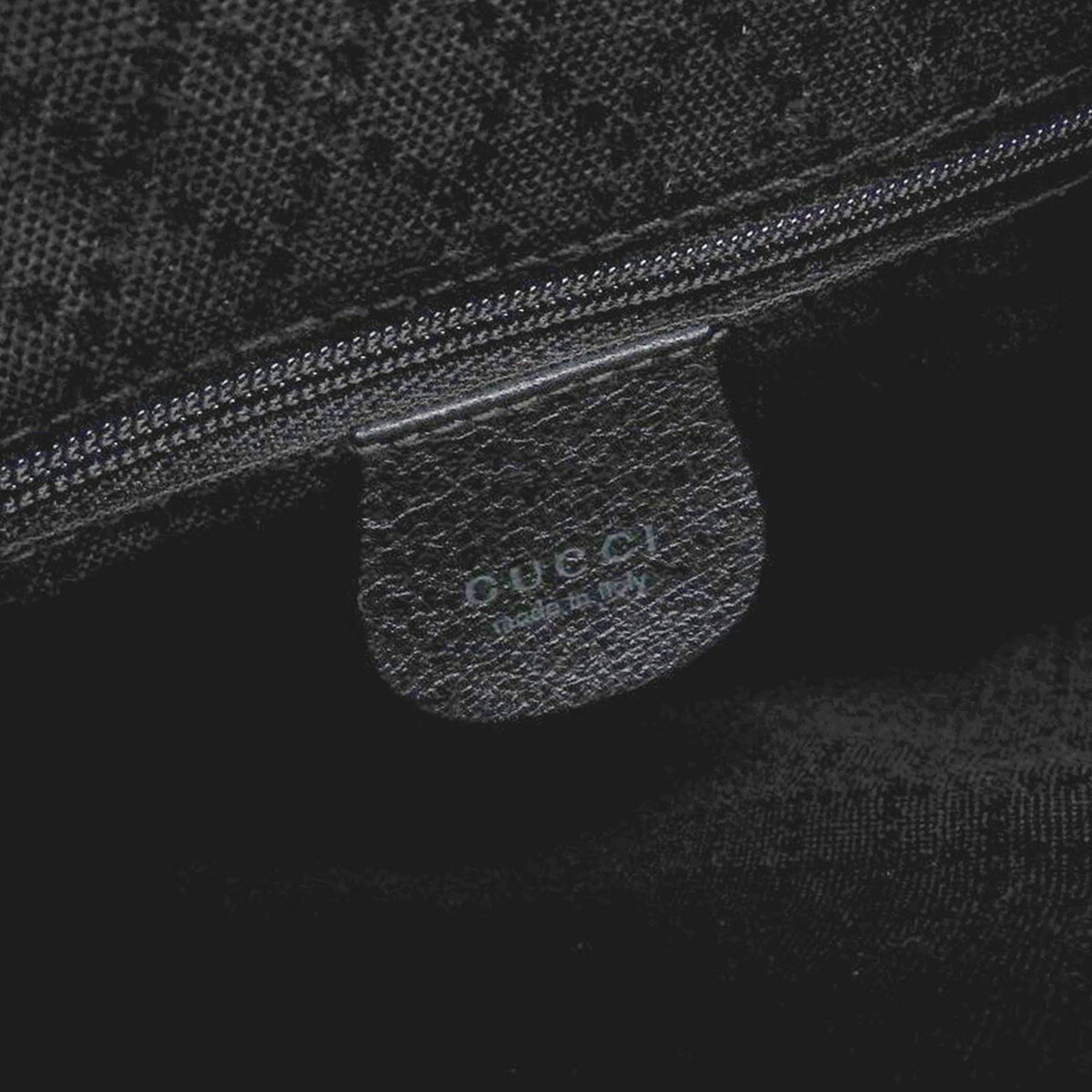 Gucci Black Suede Bamboo Handbag (Pre-Owned)