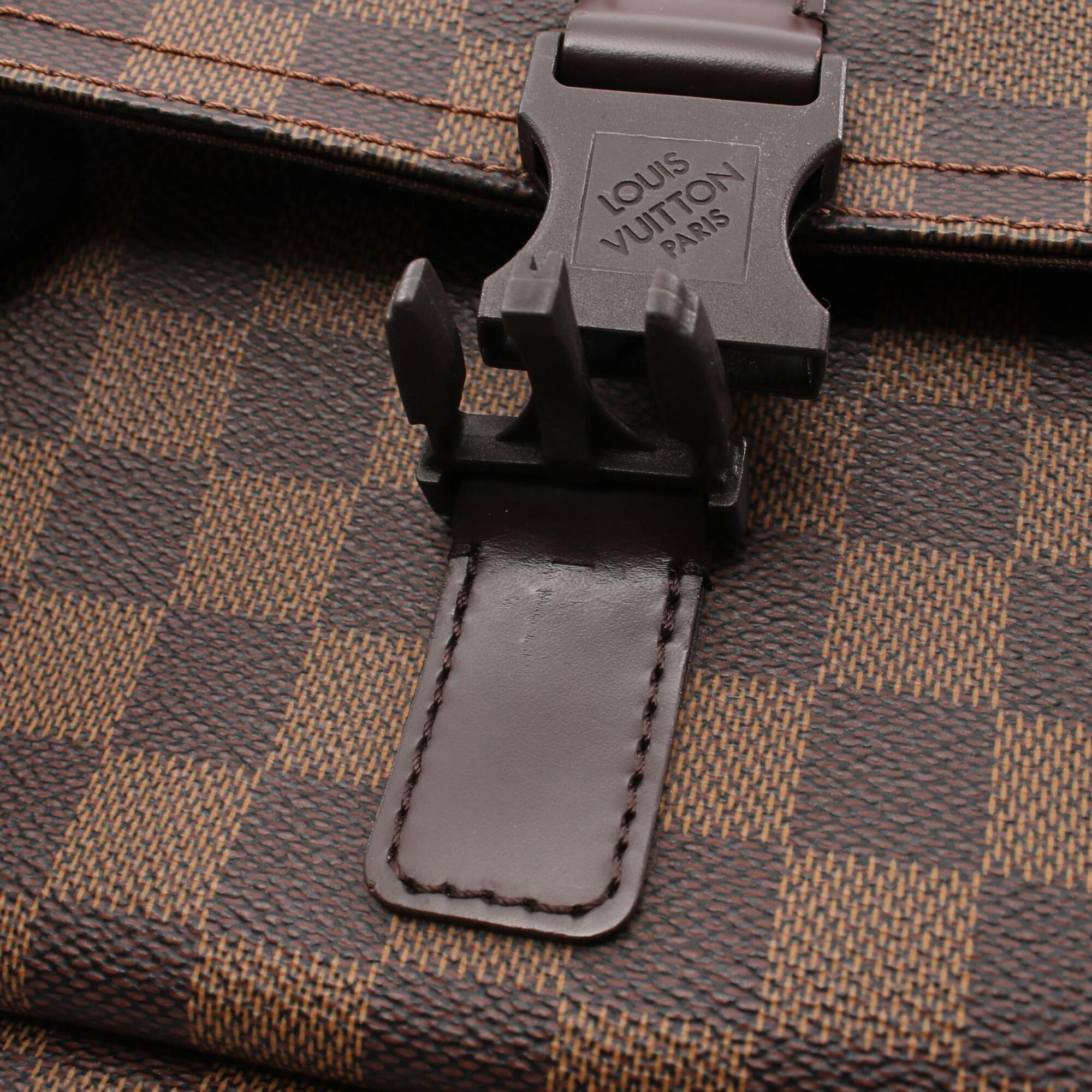 Louis Vuitton Brown Coated Canvas Leather Handbag Shoulder Bag (Pre-Owned)