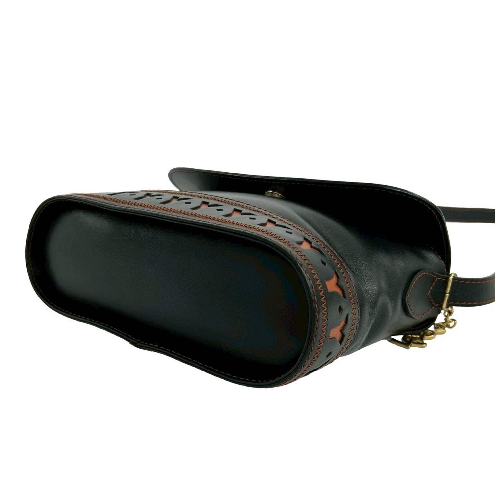 Yves Saint Laurent Black Leather Shoulder Bag (Pre-Owned)