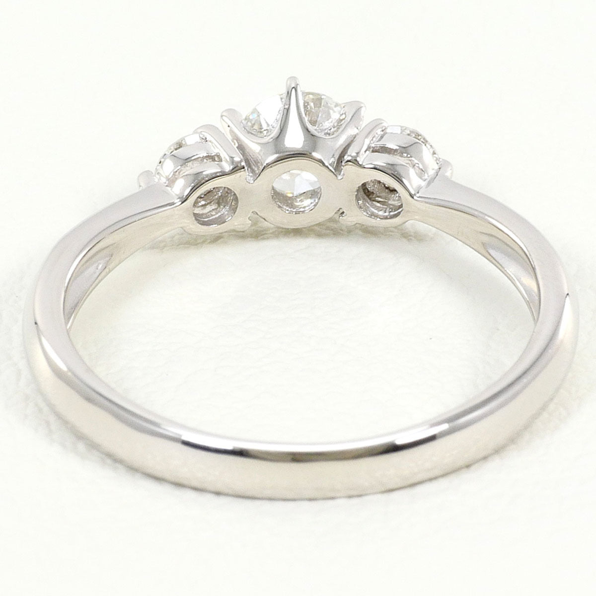 Unbranded Platinum Platinum 900 Band Ring (Pre-Owned)