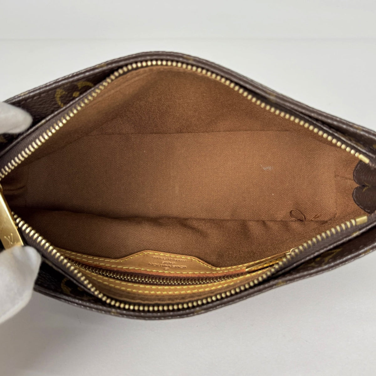 Louis Vuitton Monogram Brown Monogram Monogram Pochette Shoulder Bag (Pre-Owned)