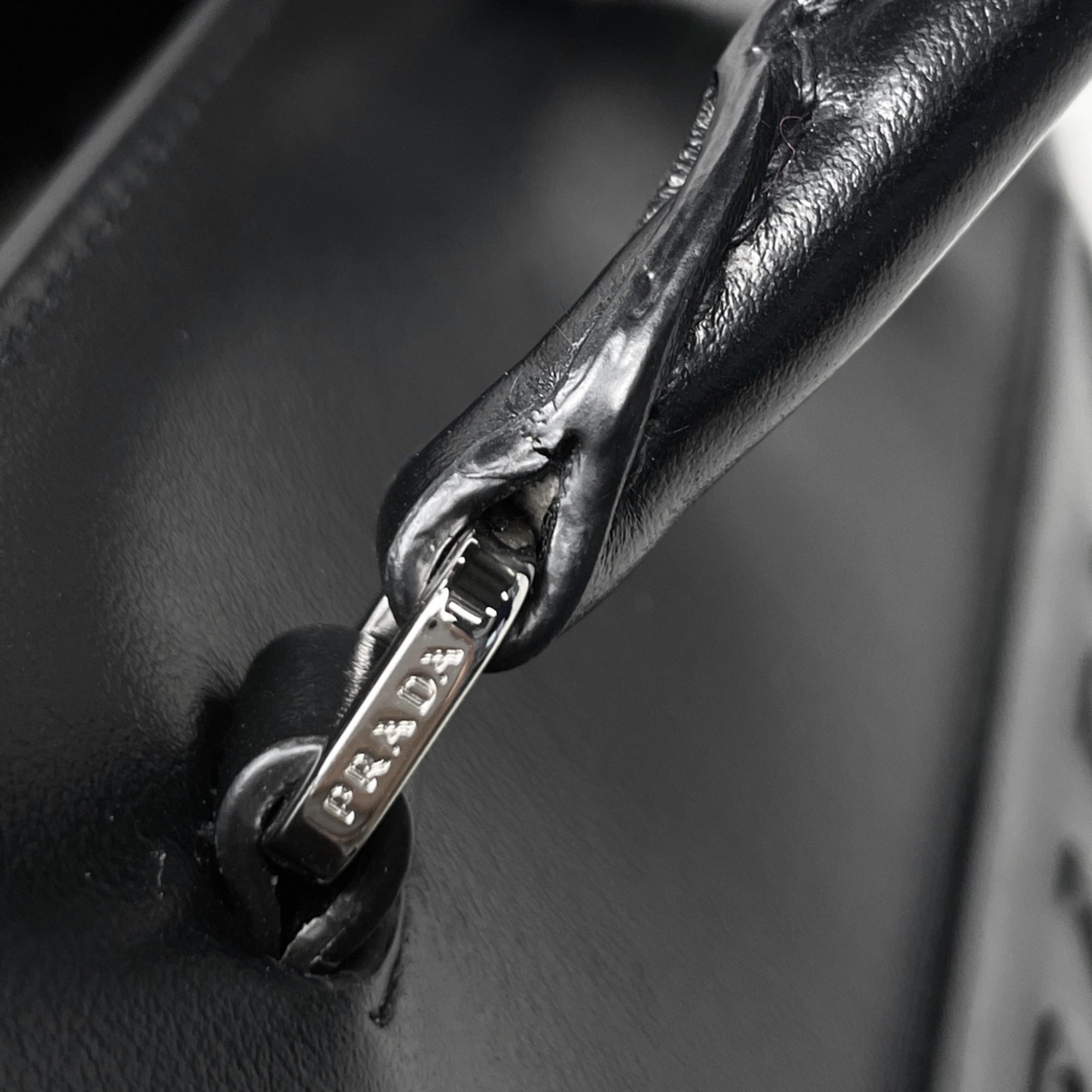 Prada Black Leather Tote Bag (Pre-Owned)