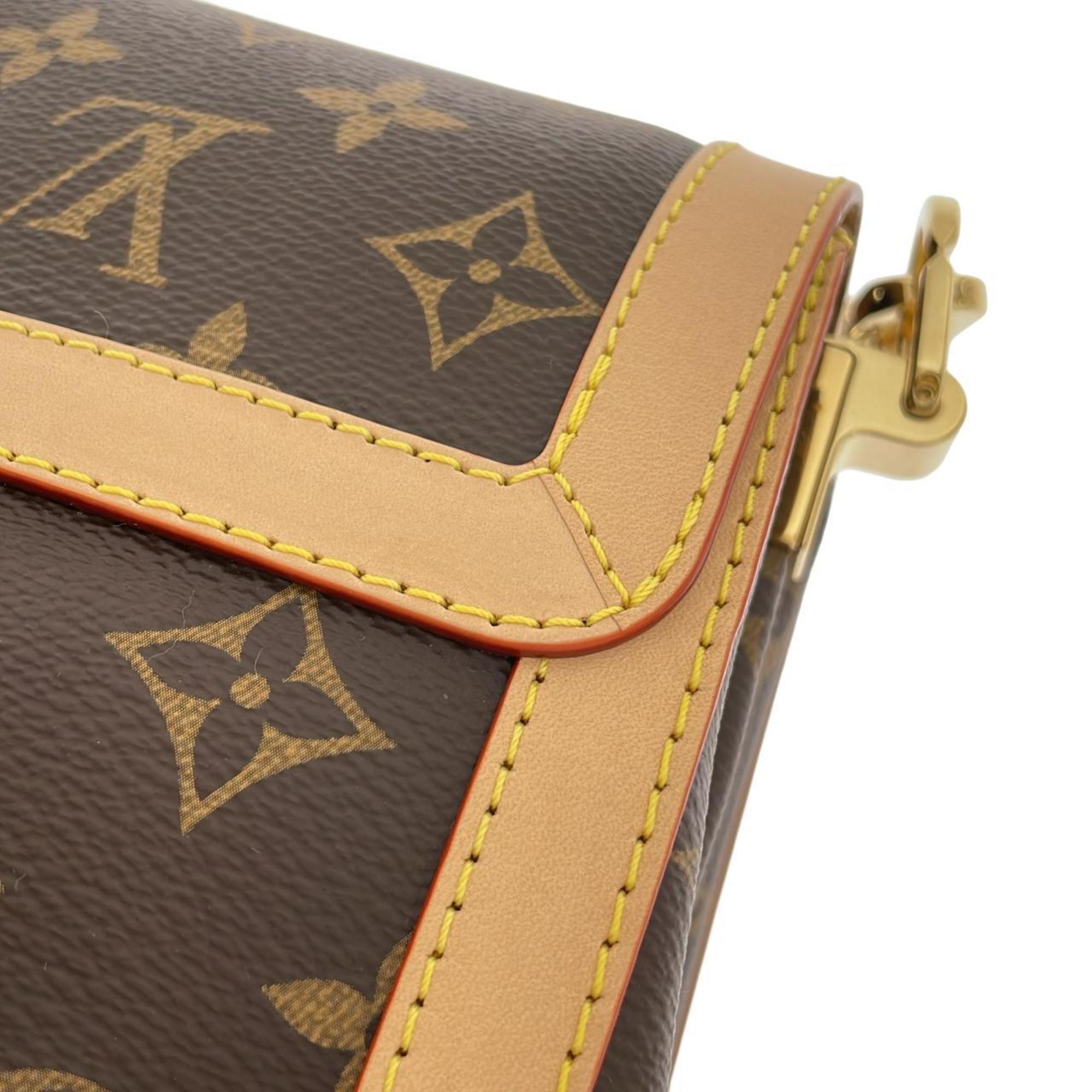 Louis Vuitton Marron Coated Canvas Shoulder Bag (Pre-Owned)