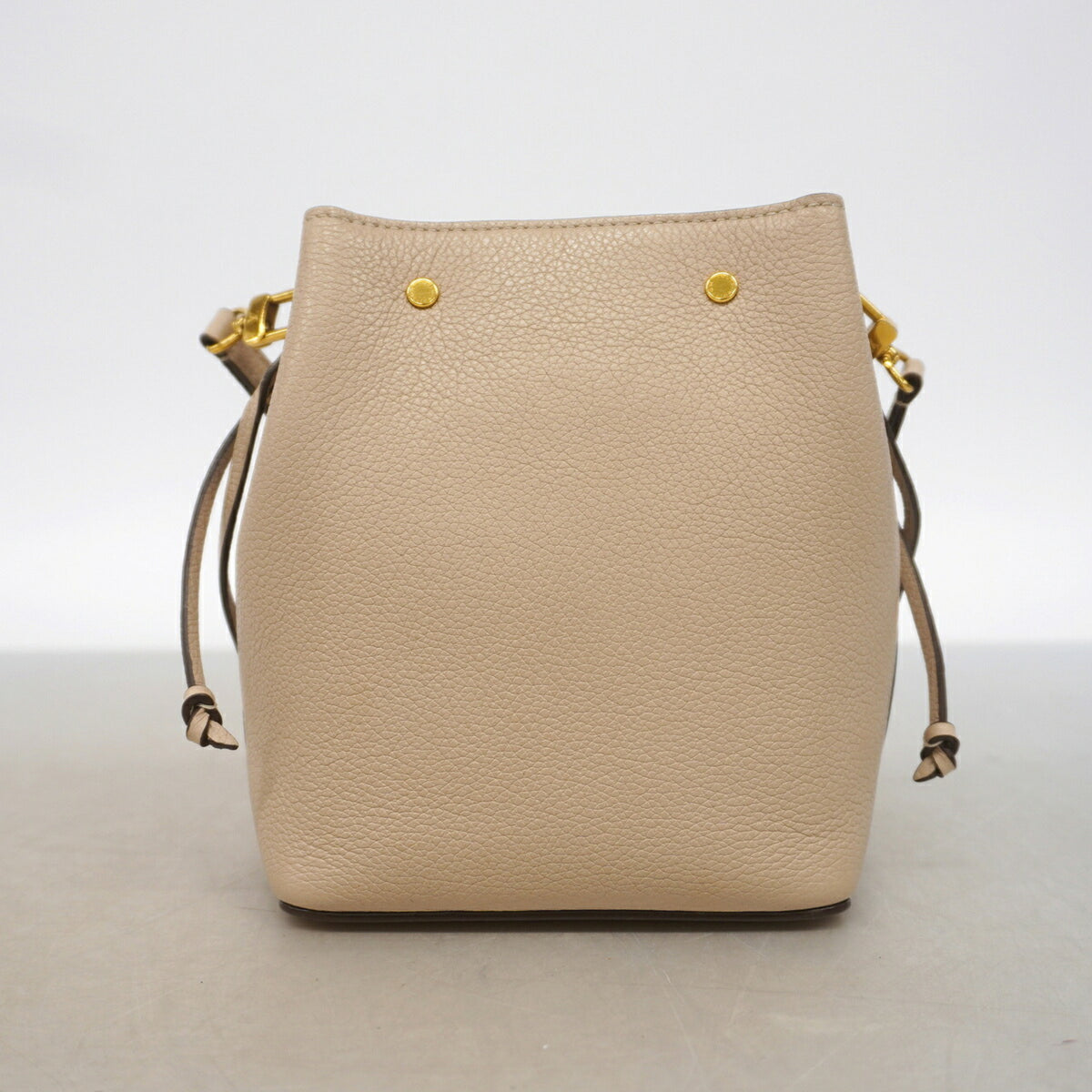 Louis Vuitton Beige Shoulder Bag (Pre-Owned)