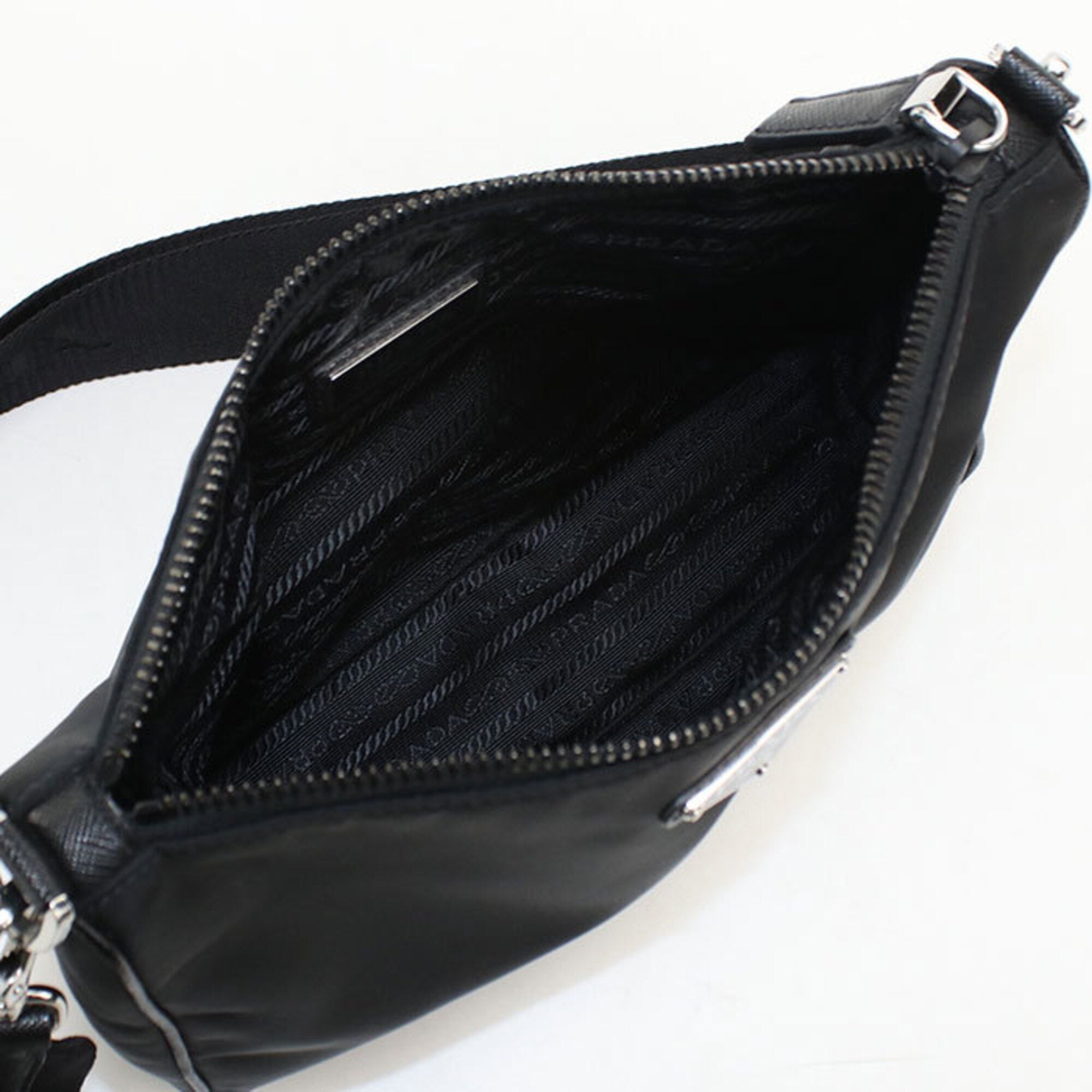 Prada Black Nylon Shoulder Bag (Pre-Owned)