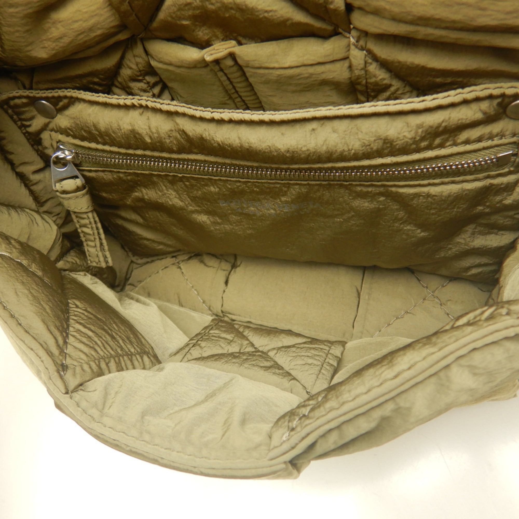 Bottega Veneta Khaki Nylon Shoulder Bag (Pre-Owned)