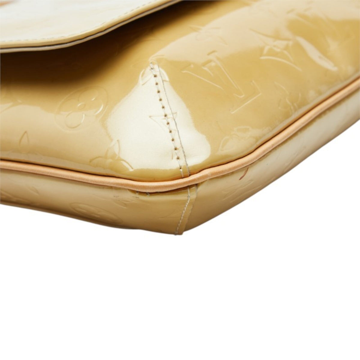 Louis Vuitton Monogram Vernis Beige Patent Leather Shoulder Bag (Pre-Owned)