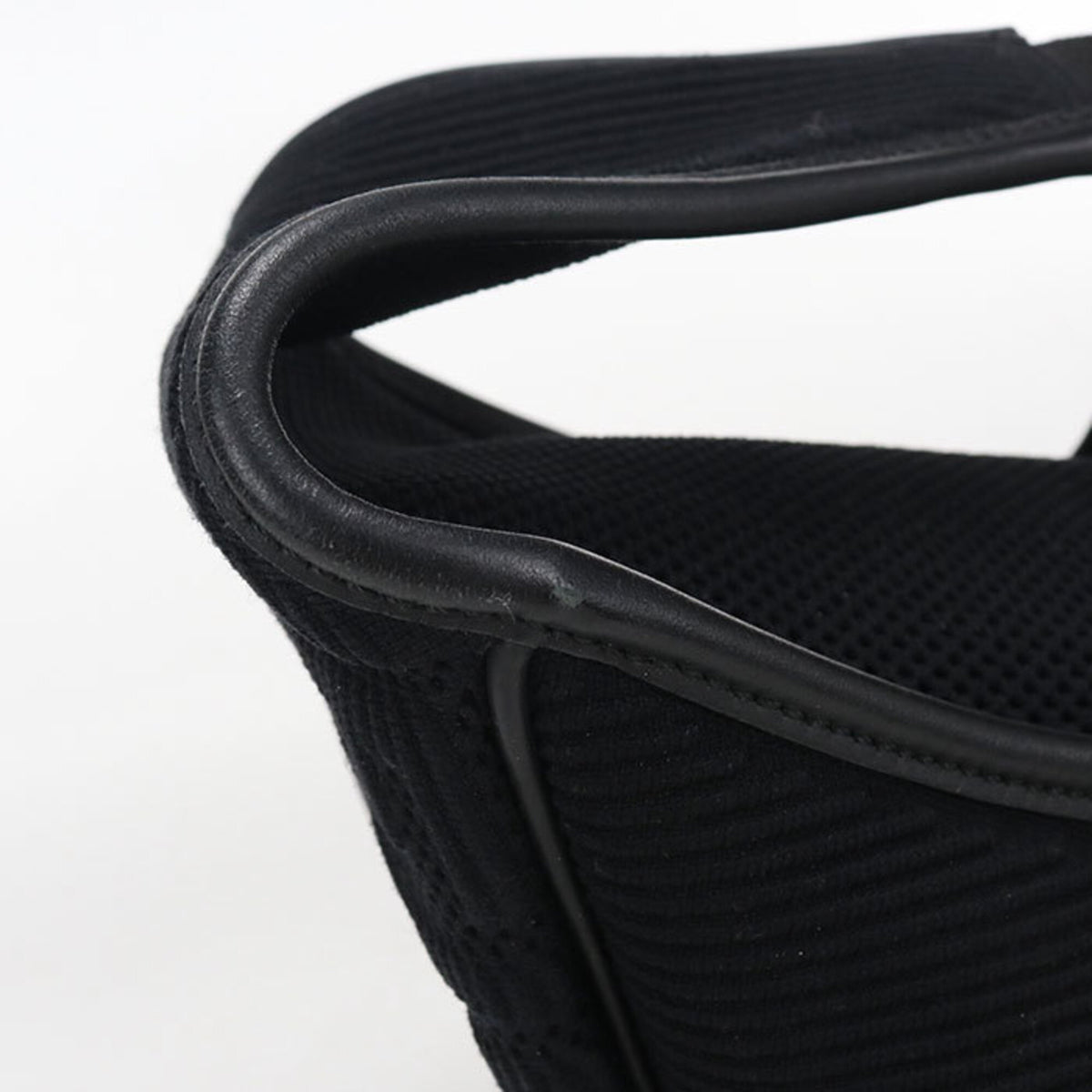 Fendi Black Jacquard Sling Bag (Pre-Owned)