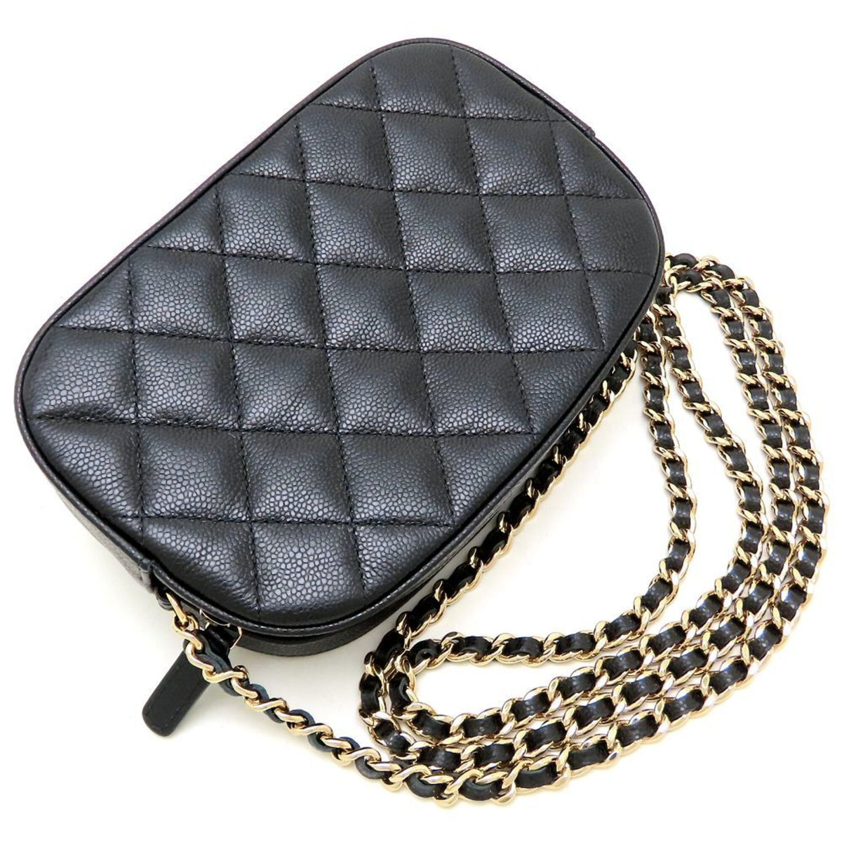 Chanel Black Grained Calfskin Shoulder Bag (Pre-Owned)