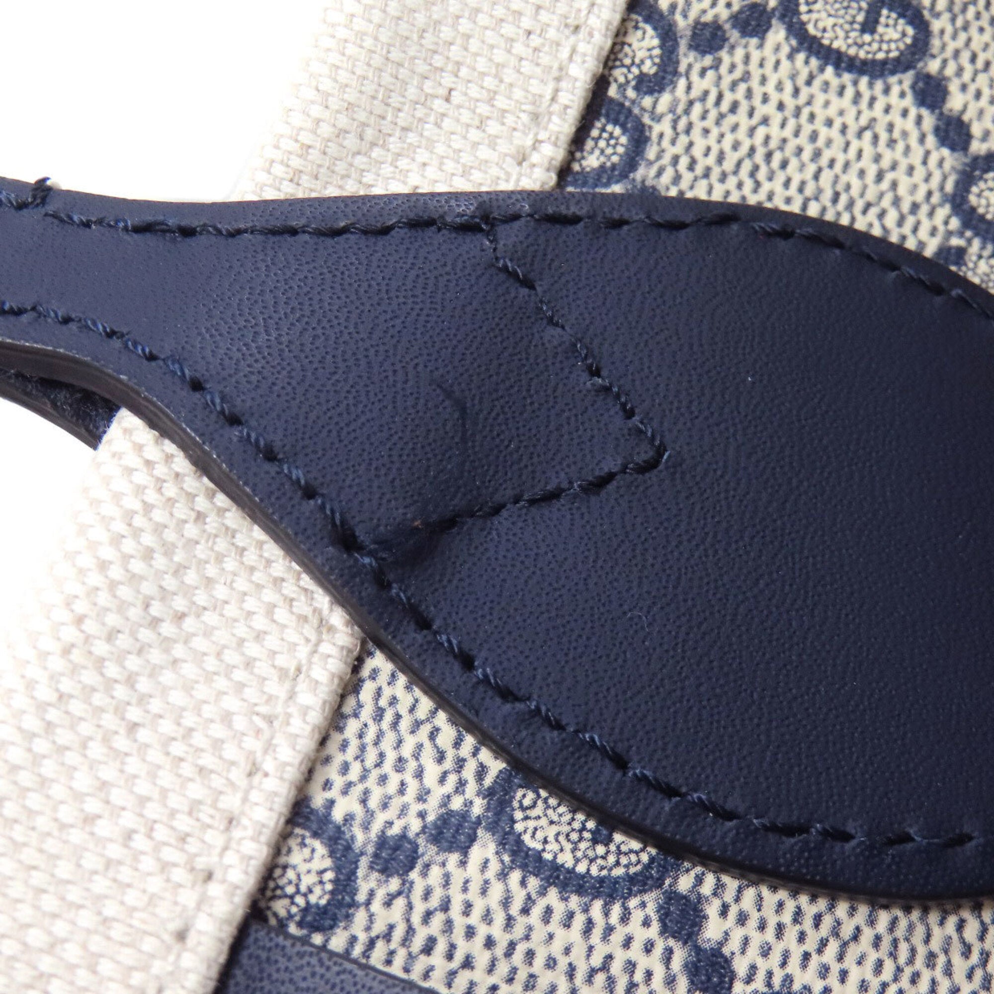 Gucci Navy White Canvas Handbag (Pre-Owned)