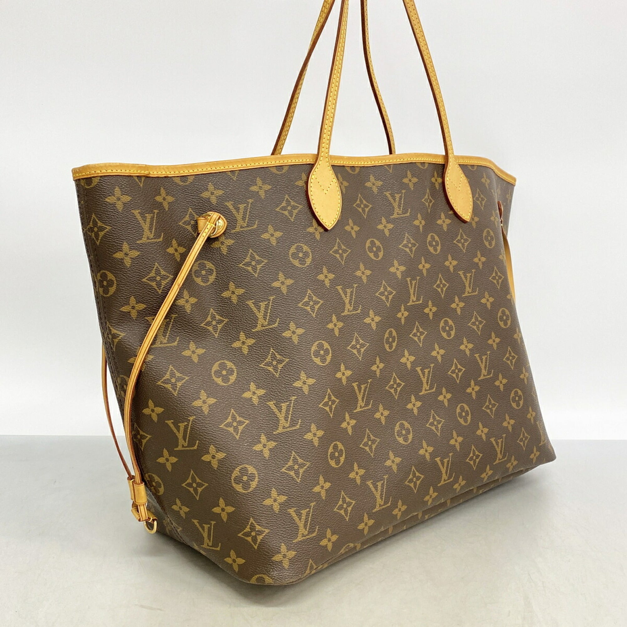 Louis Vuitton Brown Tote Bag (Pre-Owned)