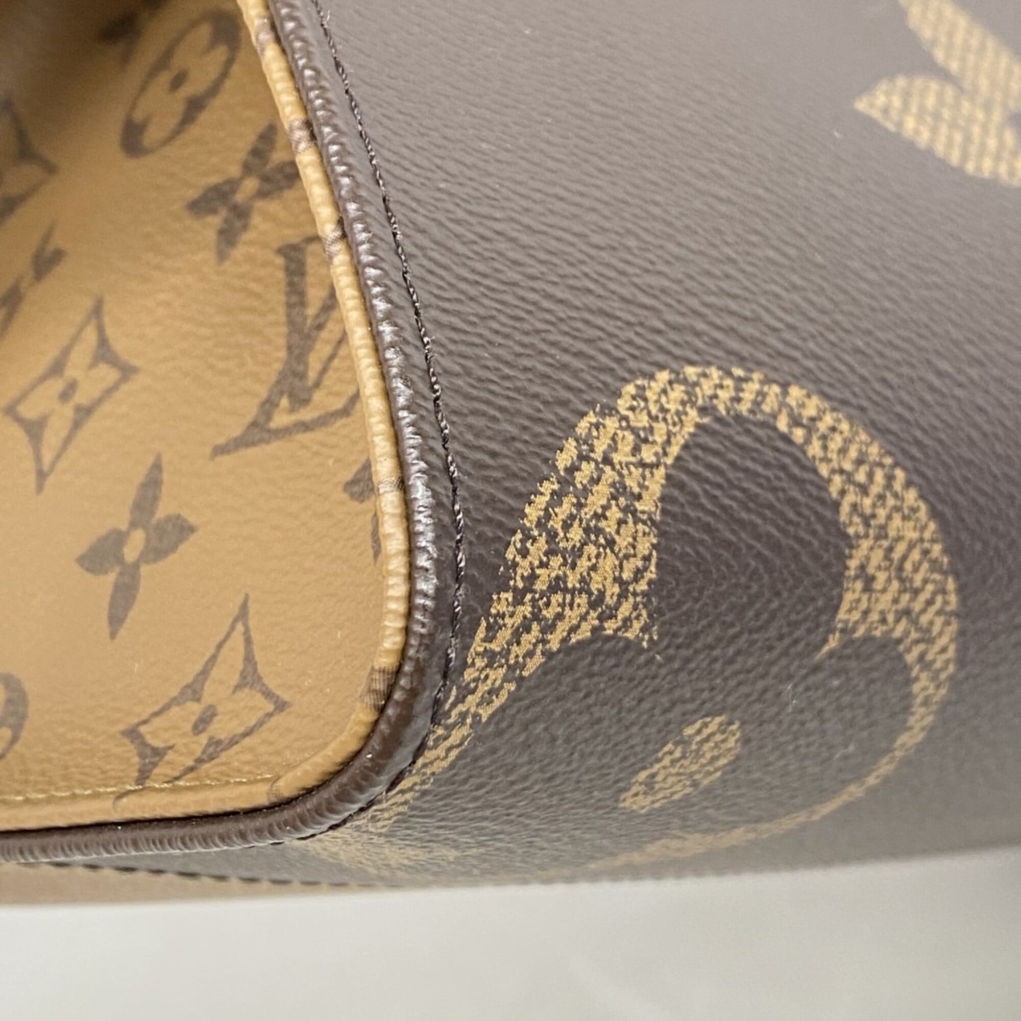 Louis Vuitton Brown Tote Bag (Pre-Owned)