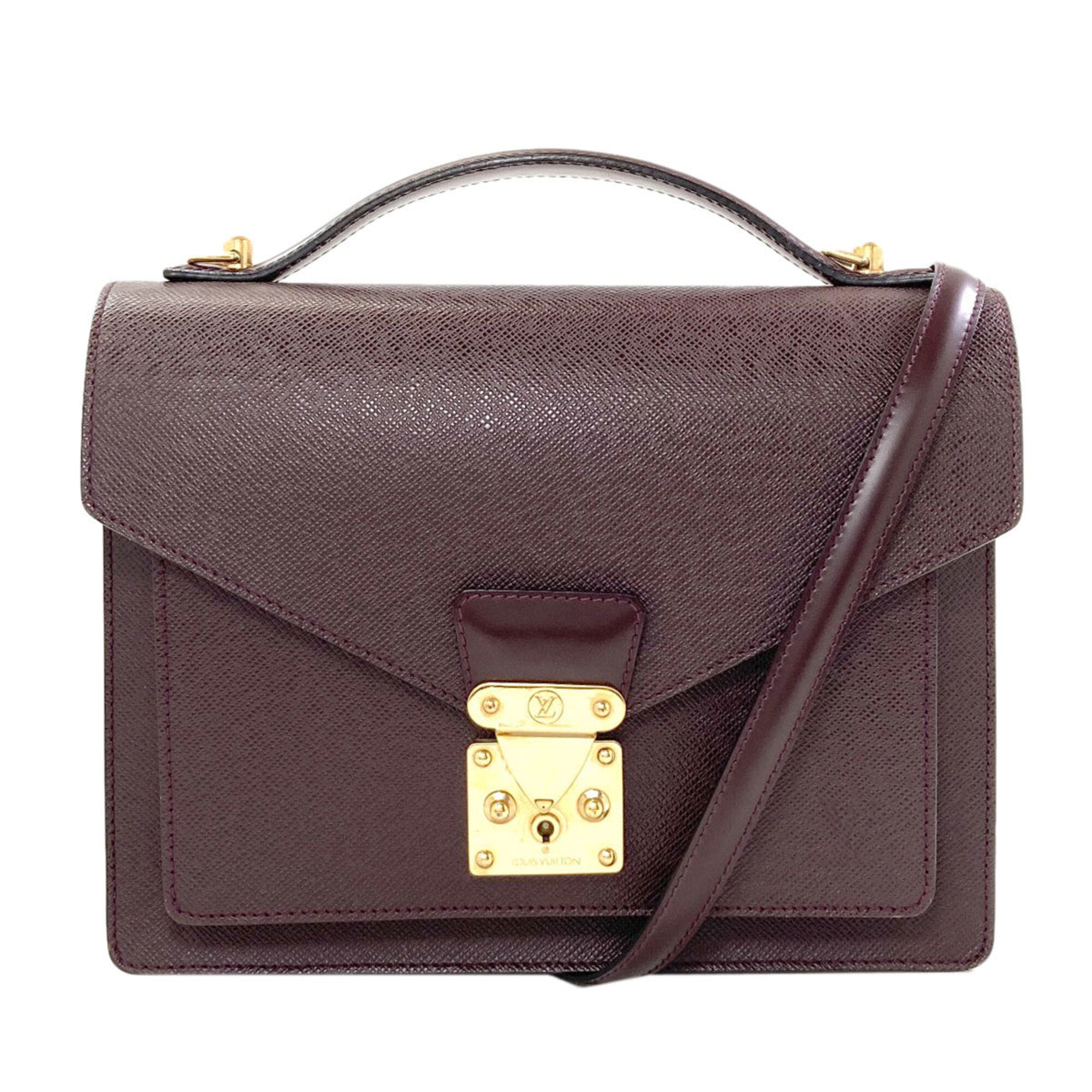 Louis Vuitton Taiga Acajou Taiga Leather Handbag (Pre-Owned)