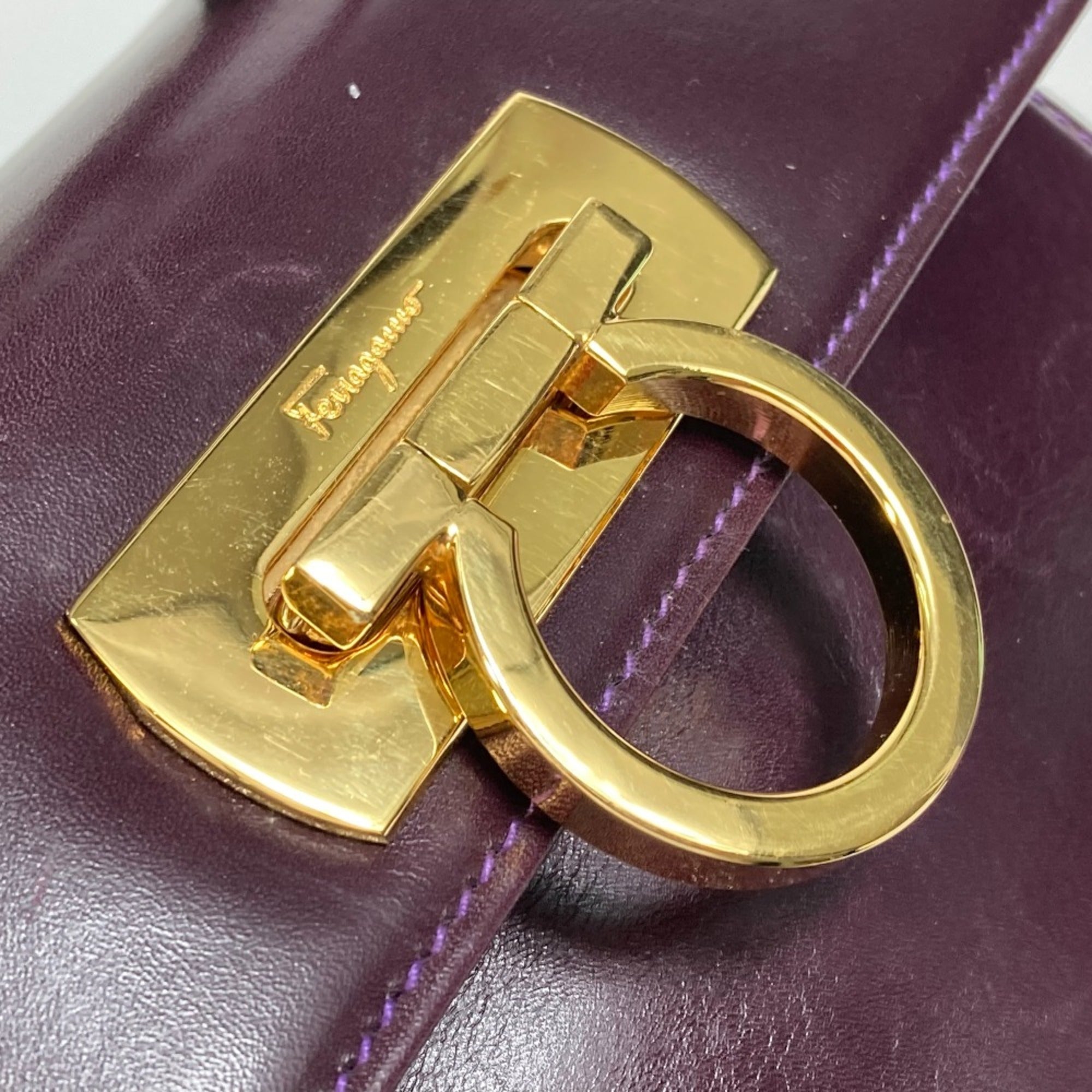 Salvatore Ferragamo Purple Leather Handbag (Pre-Owned)