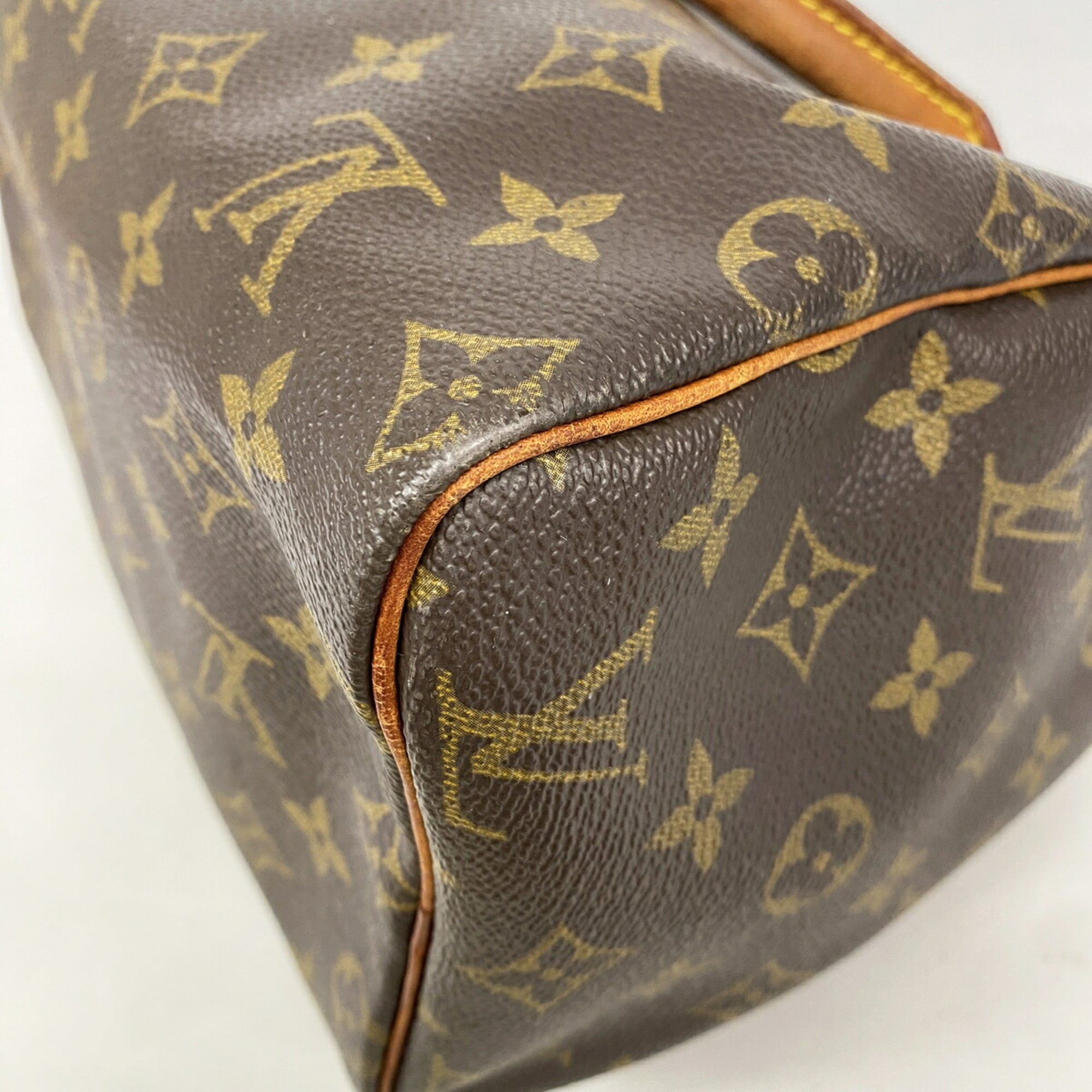 Louis Vuitton Brown Handbag (Pre-Owned)