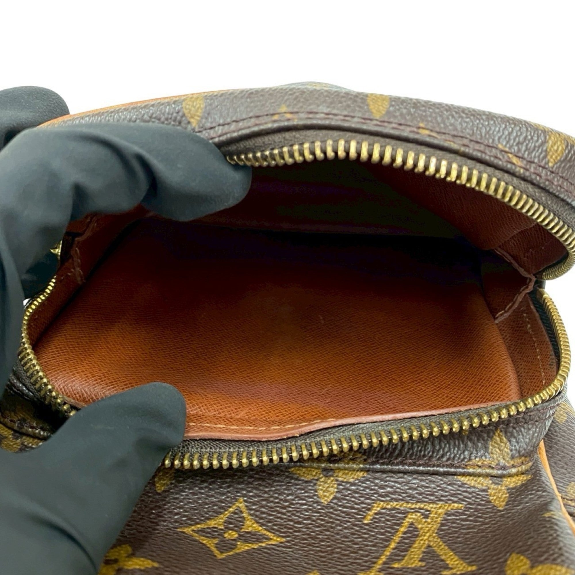 Louis Vuitton Brown Leather Pvc Pochette Shoulder Bag (Pre-Owned)